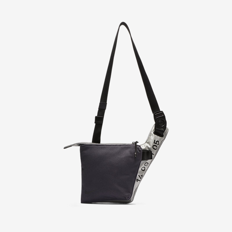 Nike Tech Crossbody krepšys - Dydis S (BA5918-015 Krepšiai)