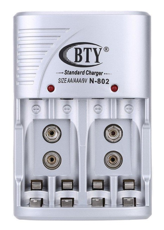 Standartinis įkroviklis 2-4 AAA,AA, 2x 6F22(9V) NiMH,NiCD, su LED indikacija, BTY