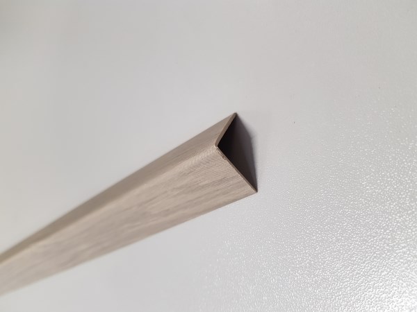 Kampas PVC apdailai išorinis Havana Ąžuolas 20 x 20 mm 2,75 m