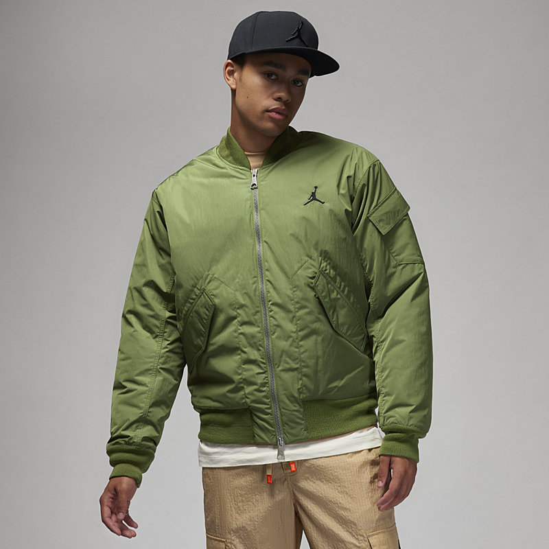 Jordan Essentials - Dydis XL (FB7316-340 Striukės)