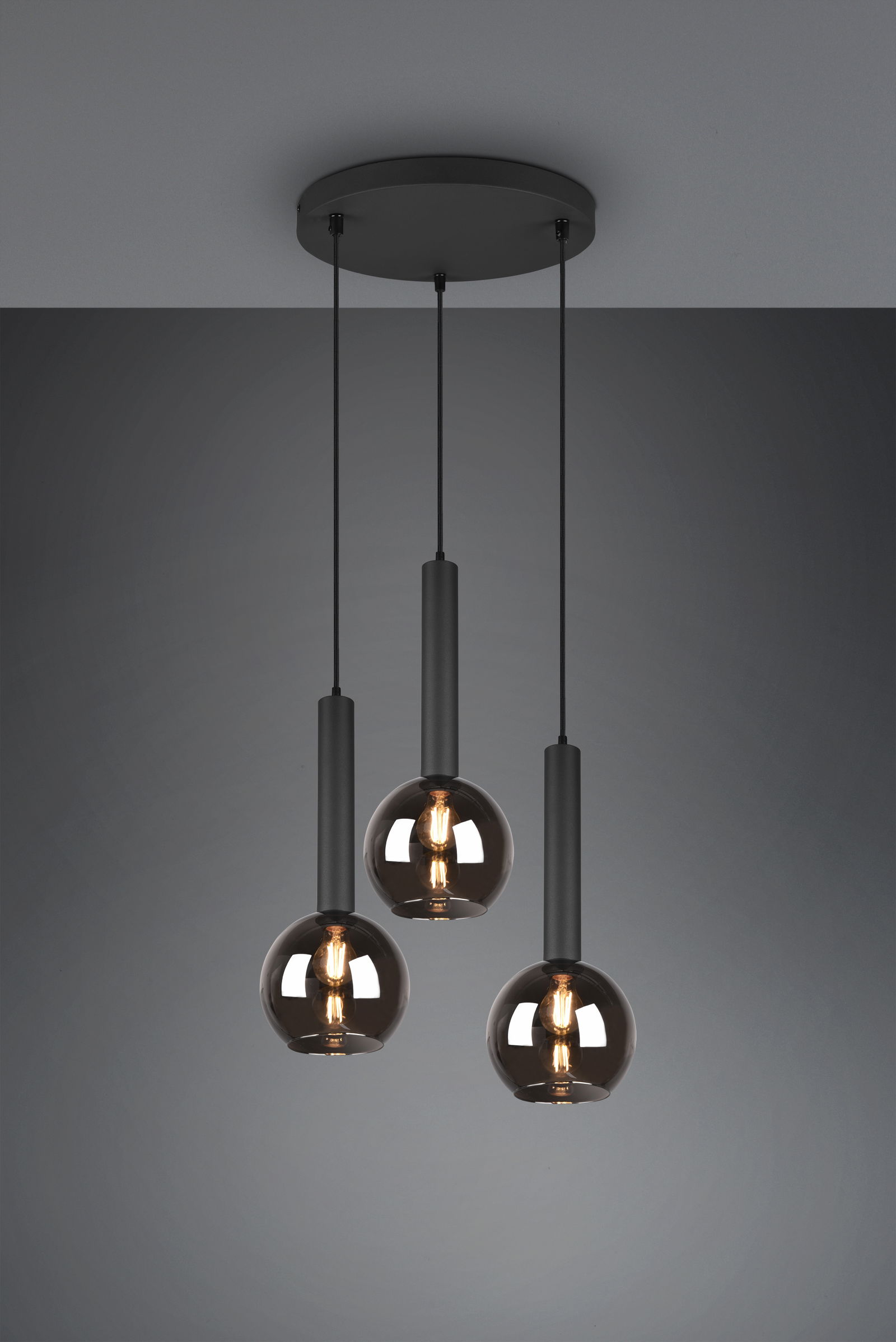 Pakabinamas šviestuvas TRIO CLAYTON, 3x E27, max 28W, juodos sp., ø45 x h150 cm