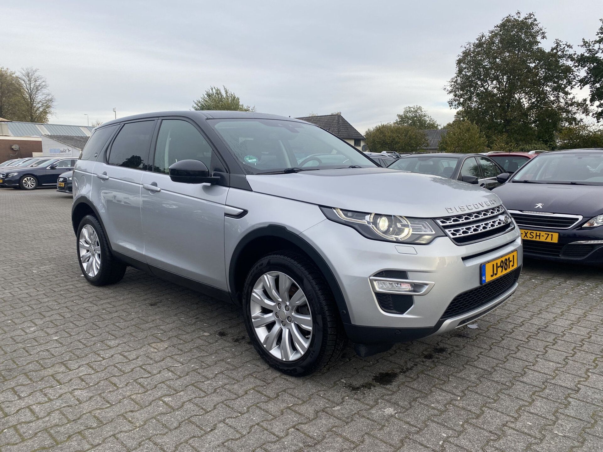 Land Rover Discovery Sport 2016 Sidabrinė