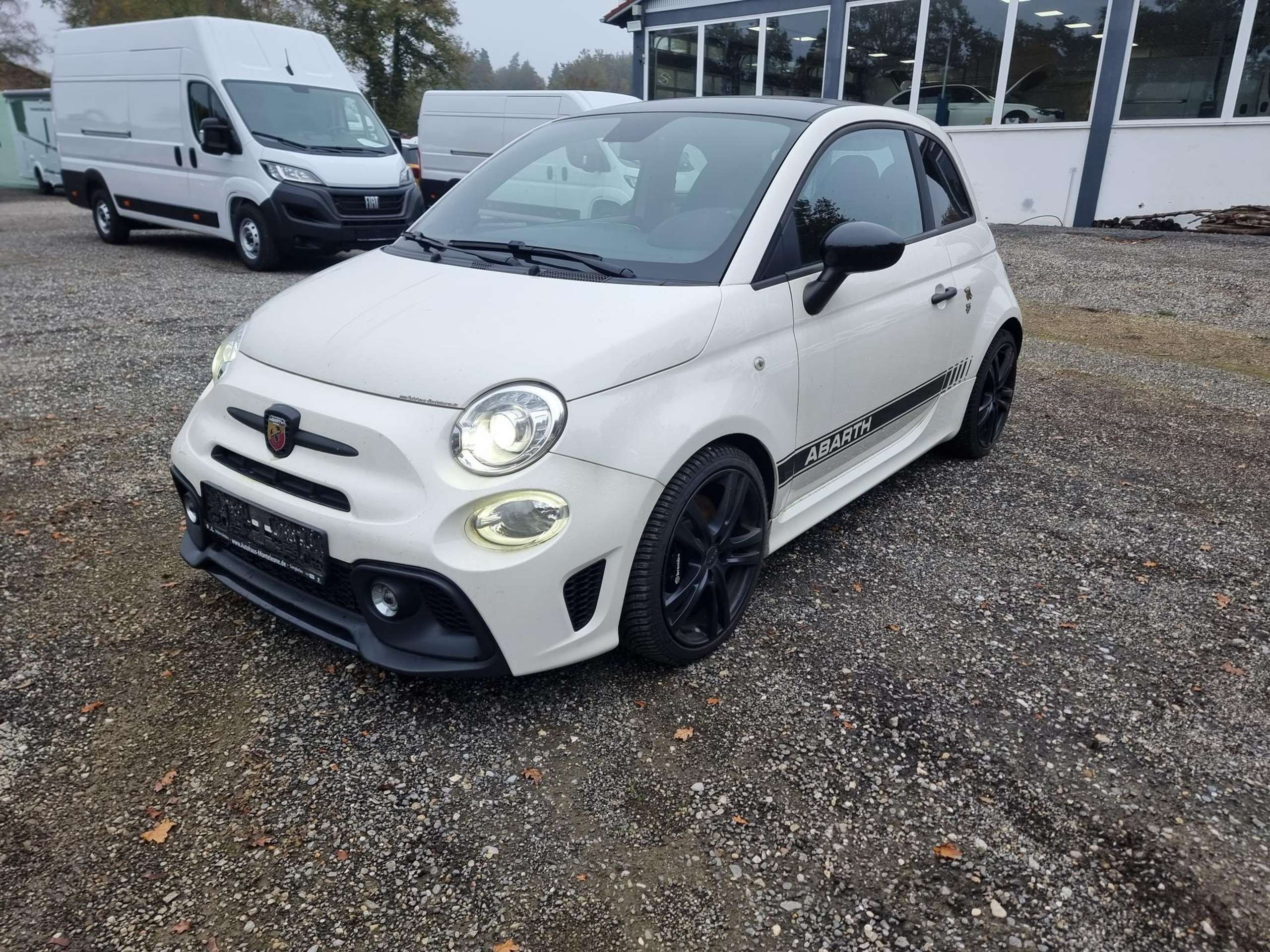 Abarth 595 Competizione 2018 Balta