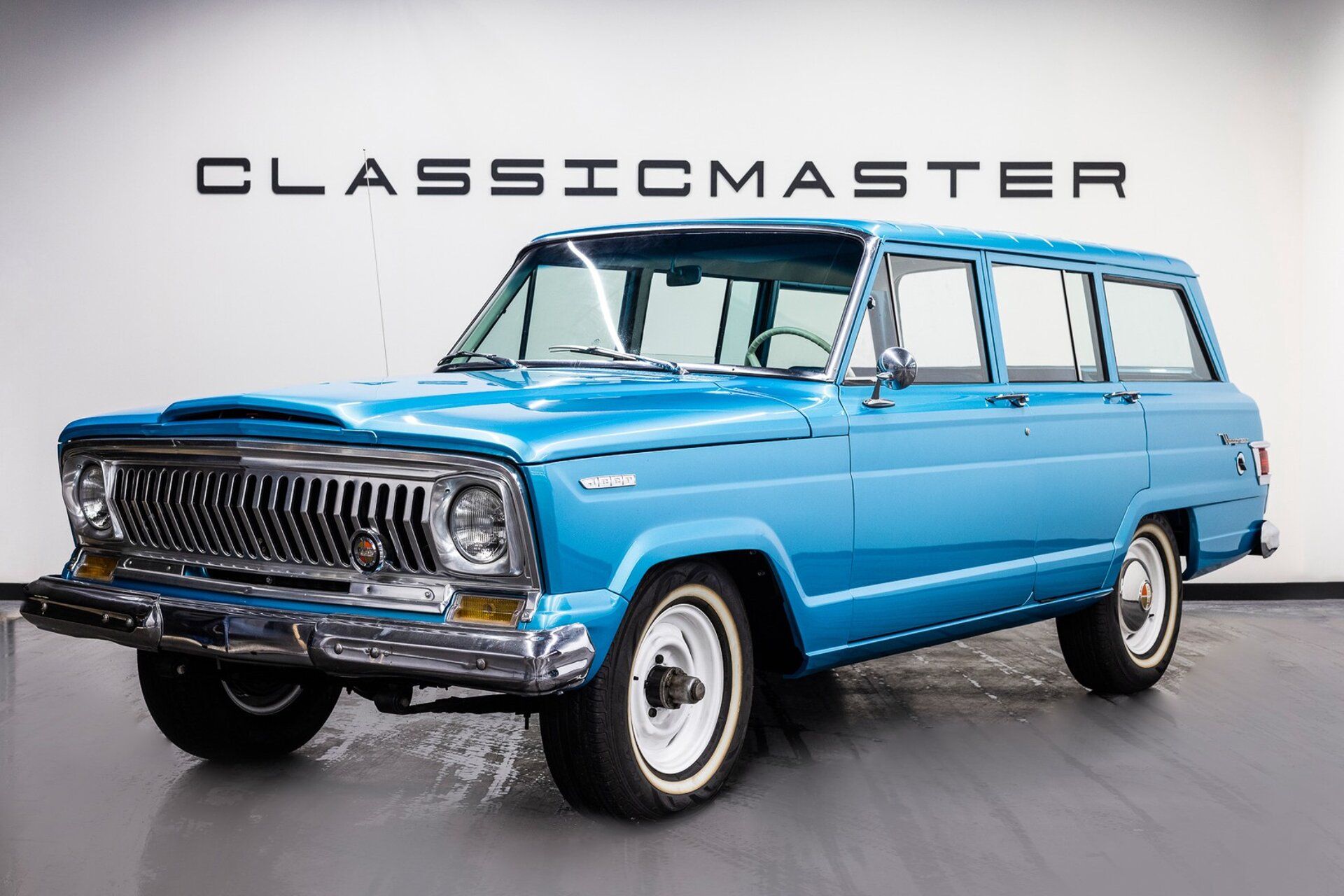 Jeep Wagoneer 1966 Mėlyna