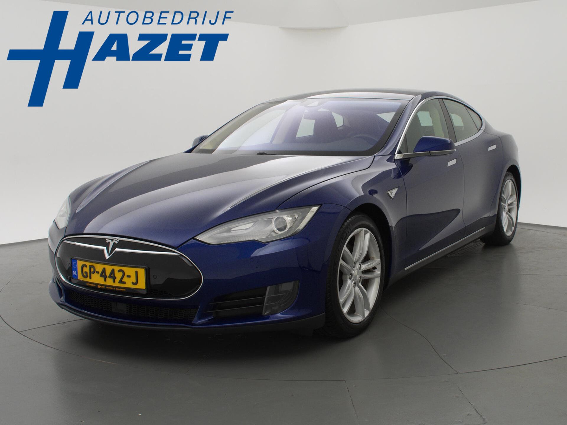 Tesla Model S 2015 Mėlyna