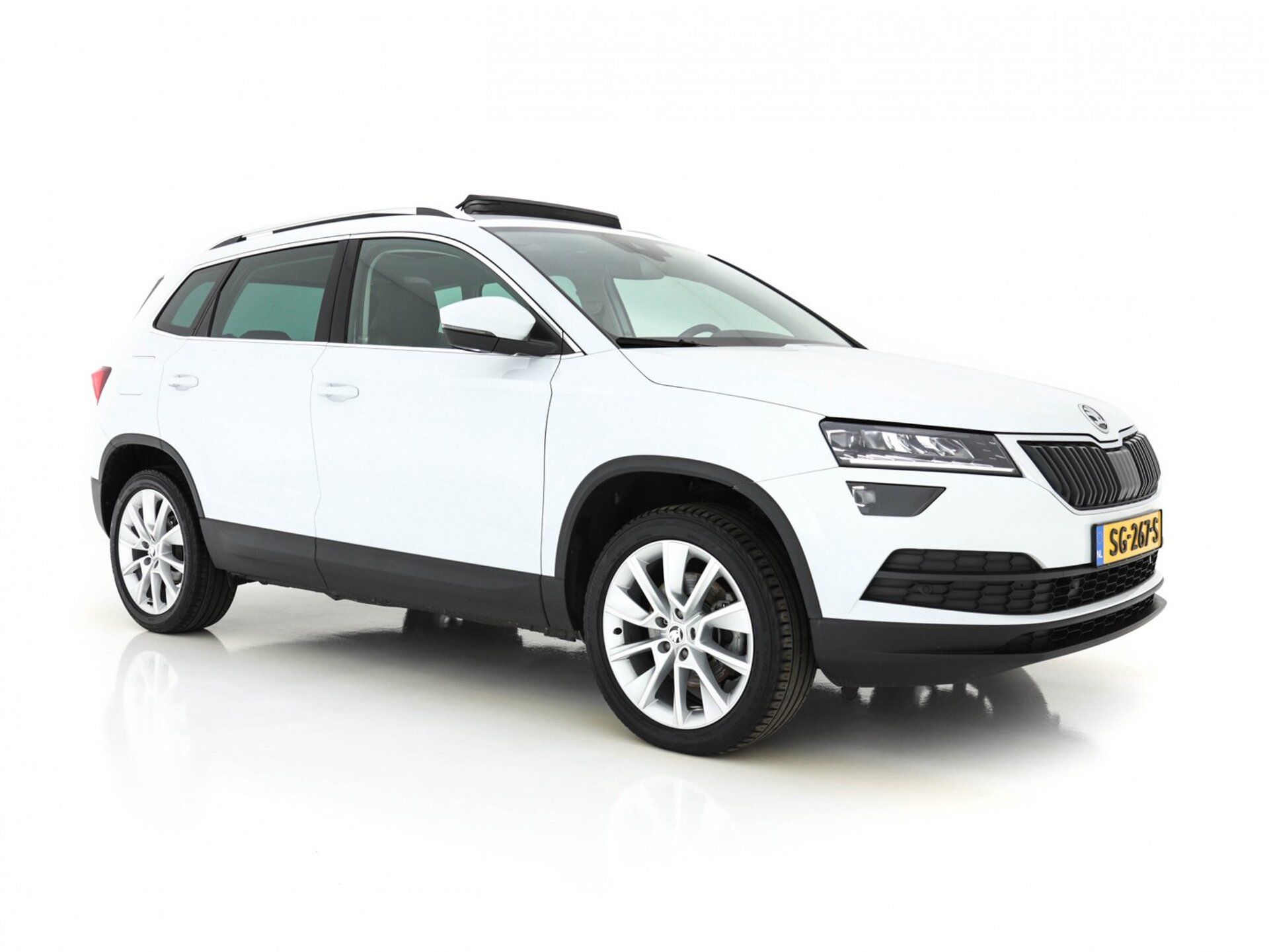 Skoda Karoq 2018 Balta