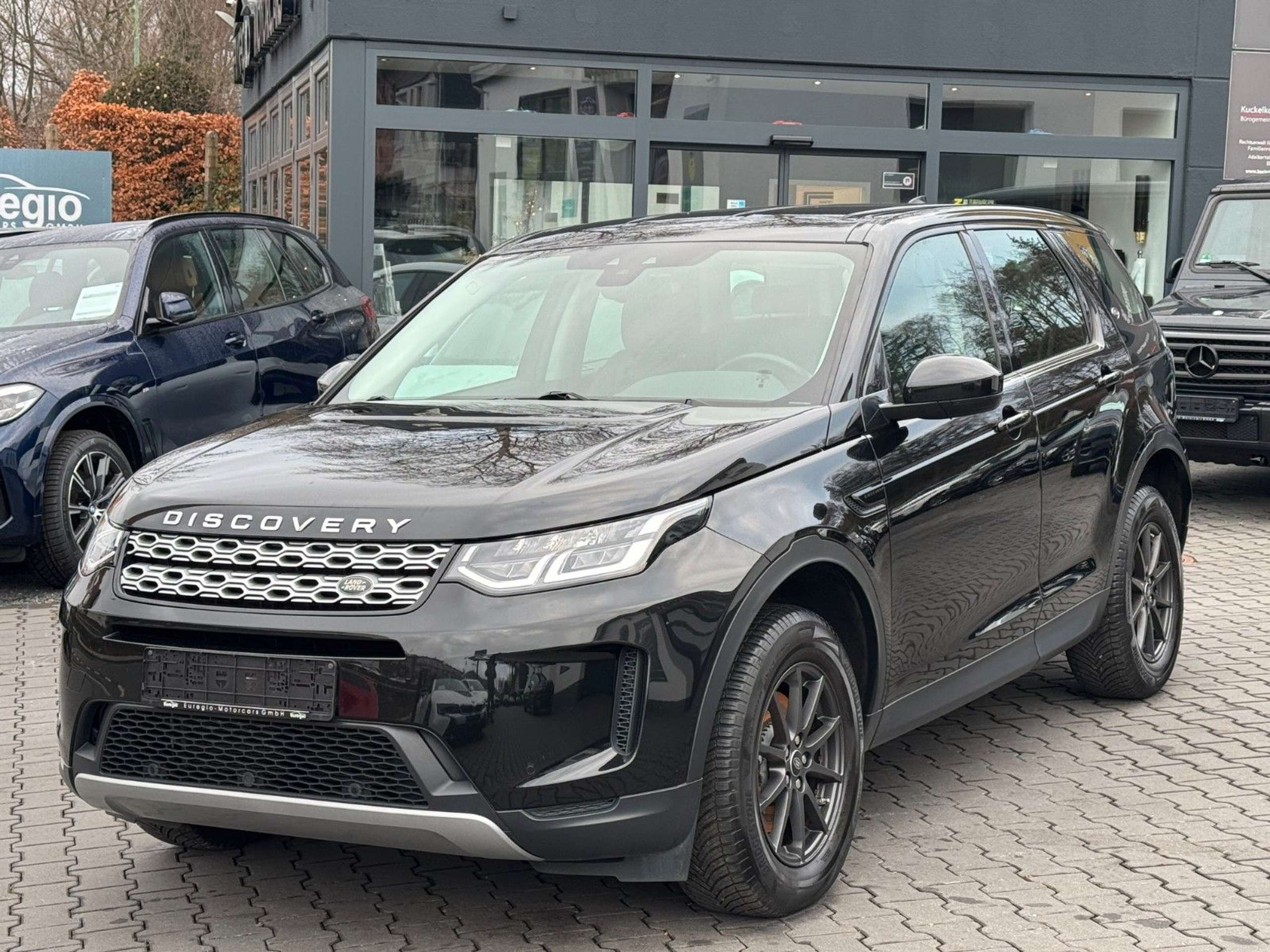 Land Rover Discovery Sport 2019 Juoda