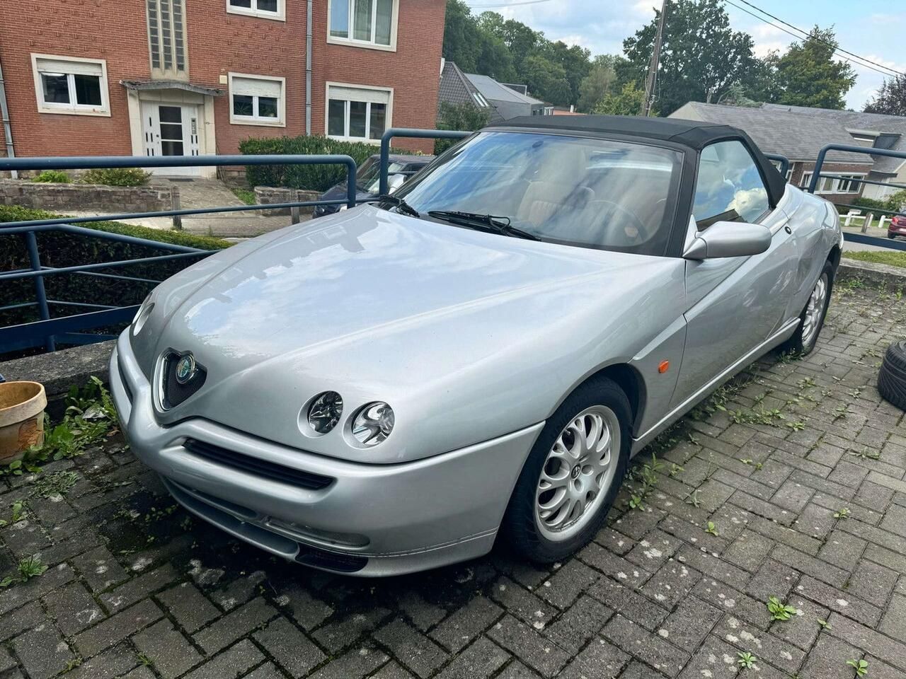 Alfa Romeo Spider 1998 Sidabrinė