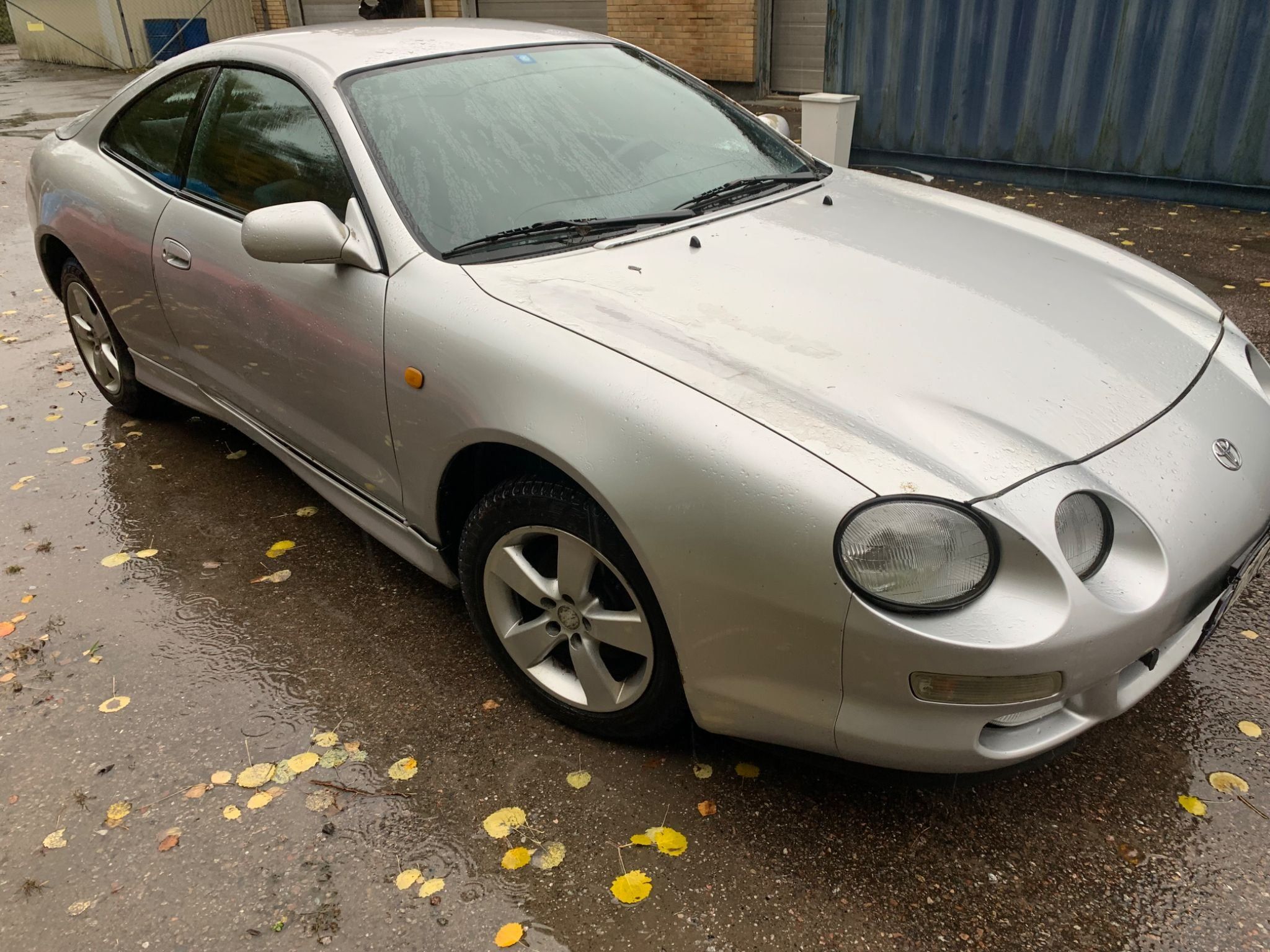 Toyota Celica 1998 Sidabrinė