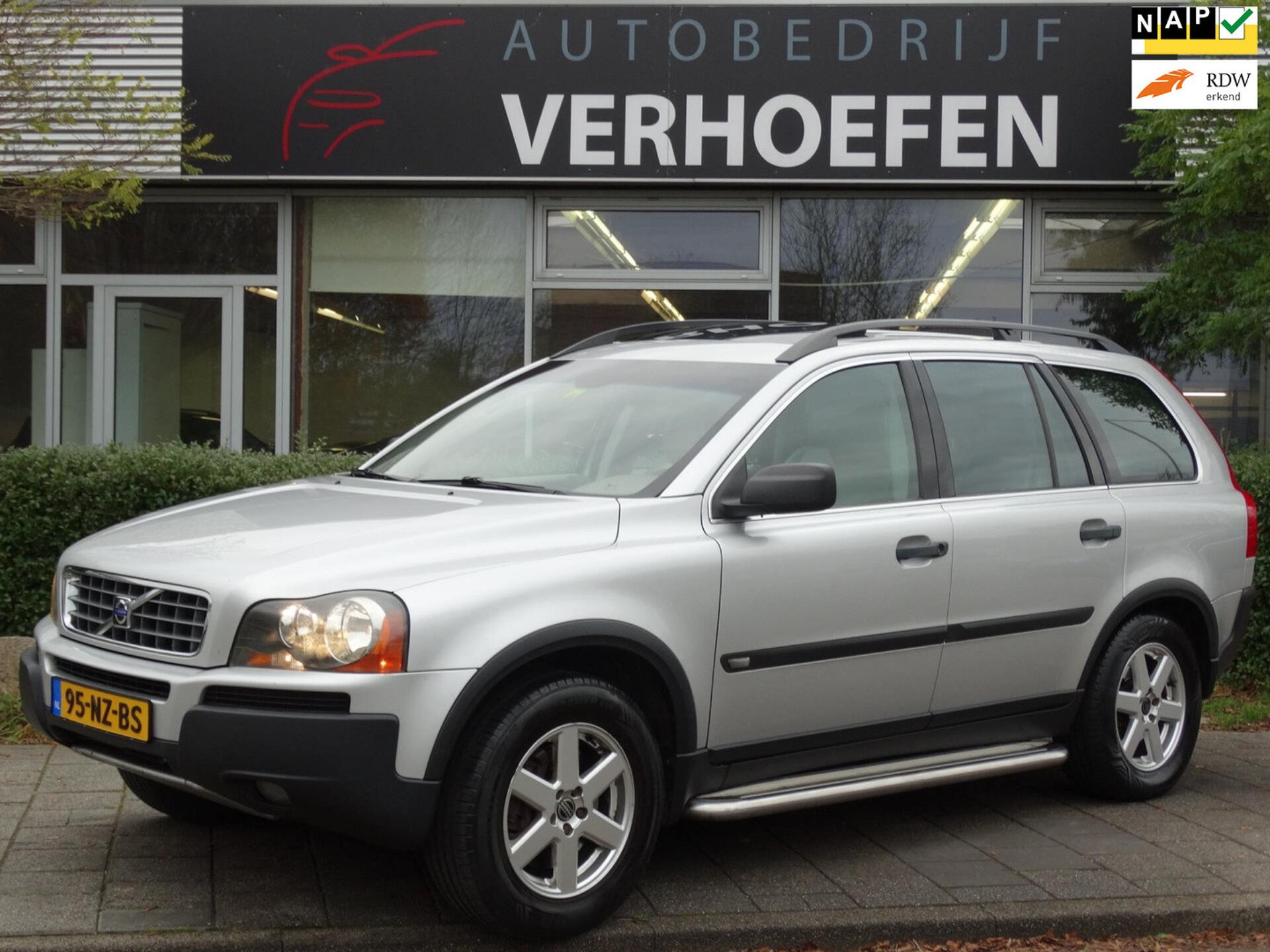 Volvo XC90 2004 Pilka