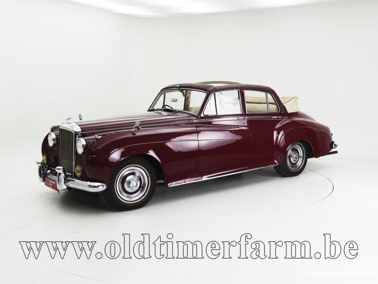 Bentley S2 1961 Raudona