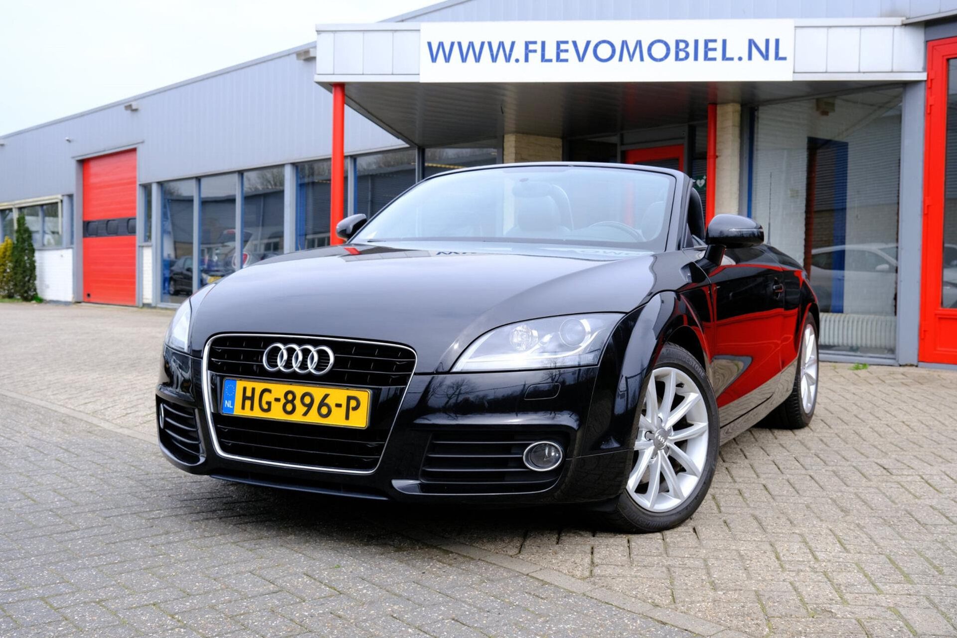 Audi TT 2014 Juoda