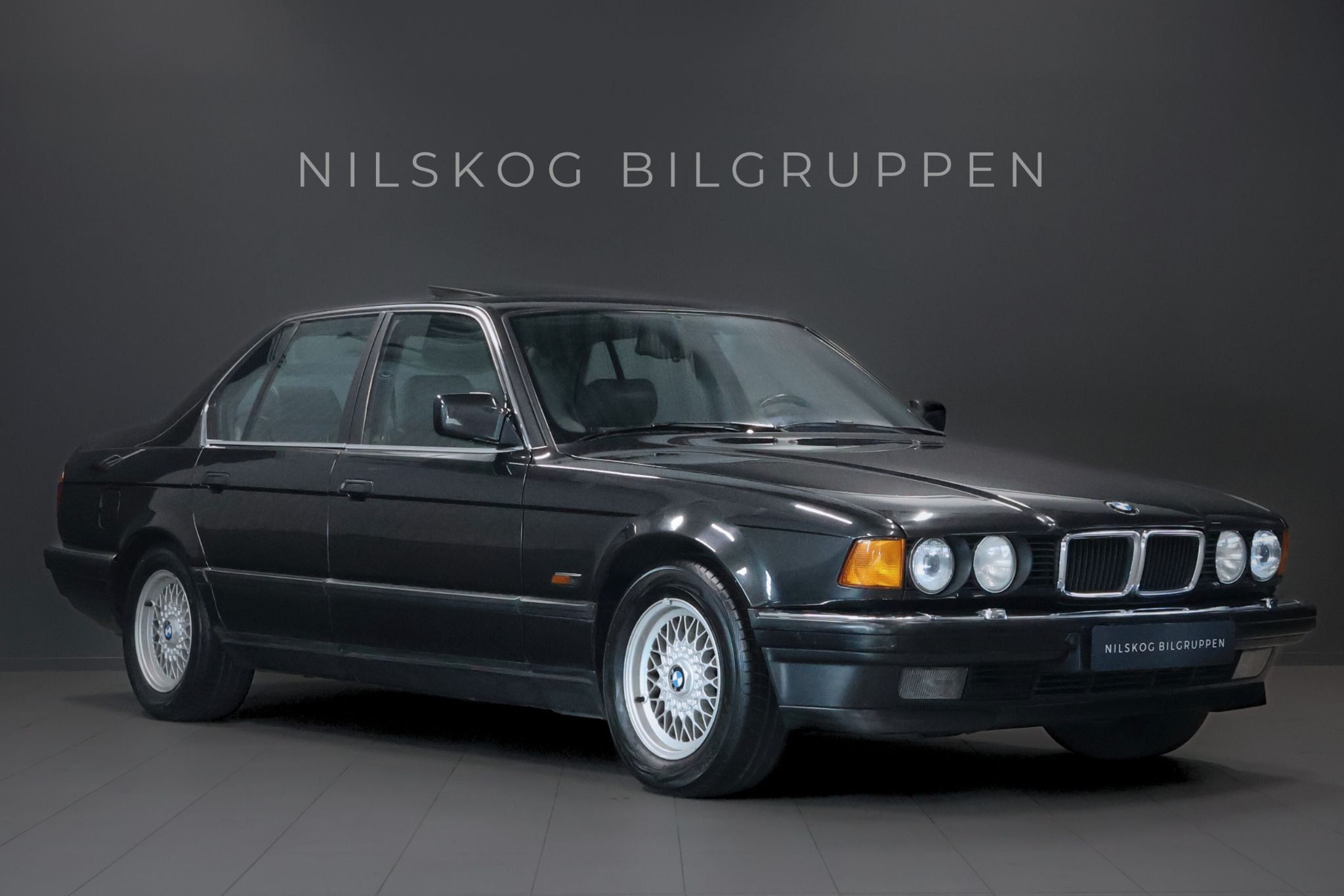 BMW 730 1994 Juoda