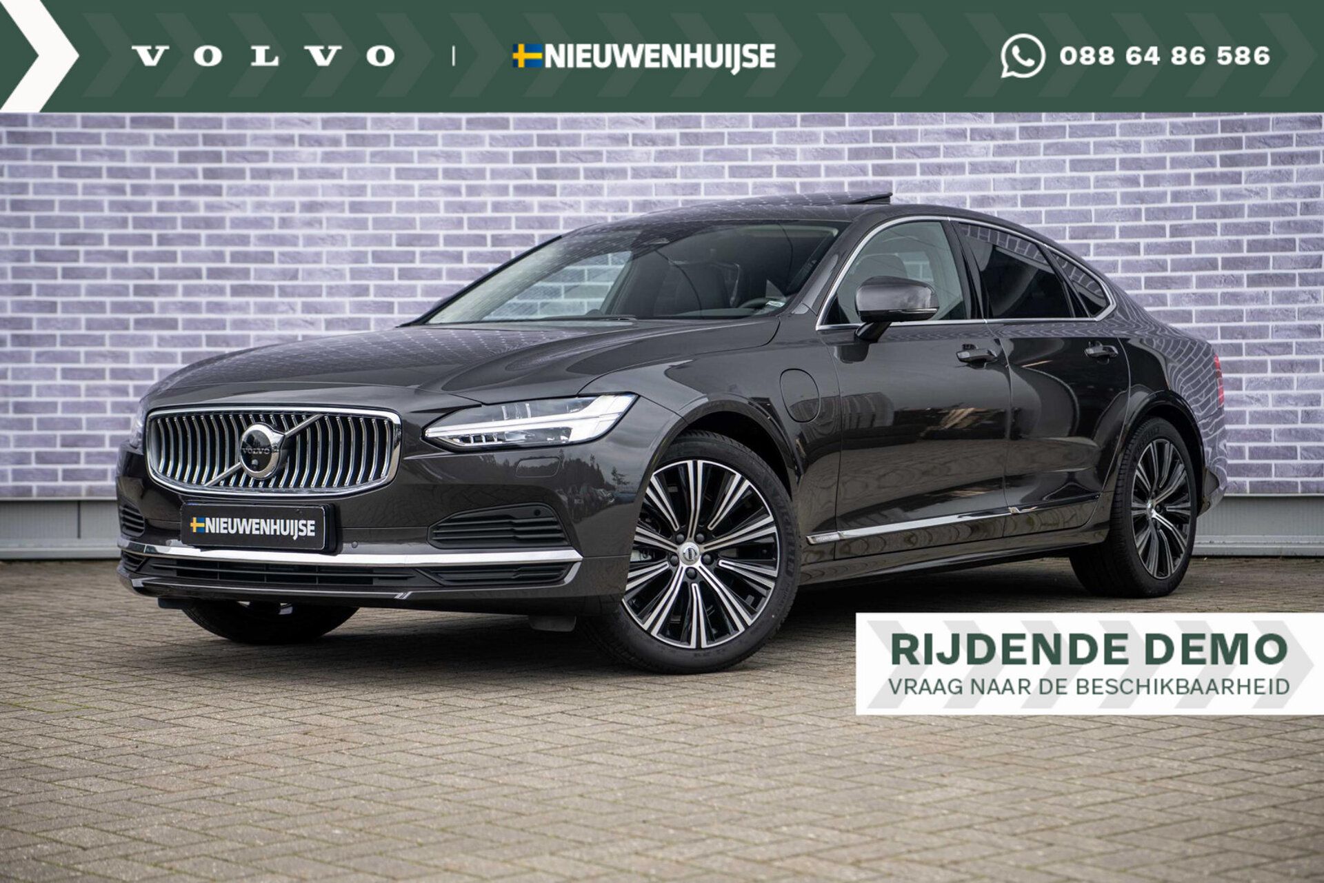 Volvo S90 2024 Pilka