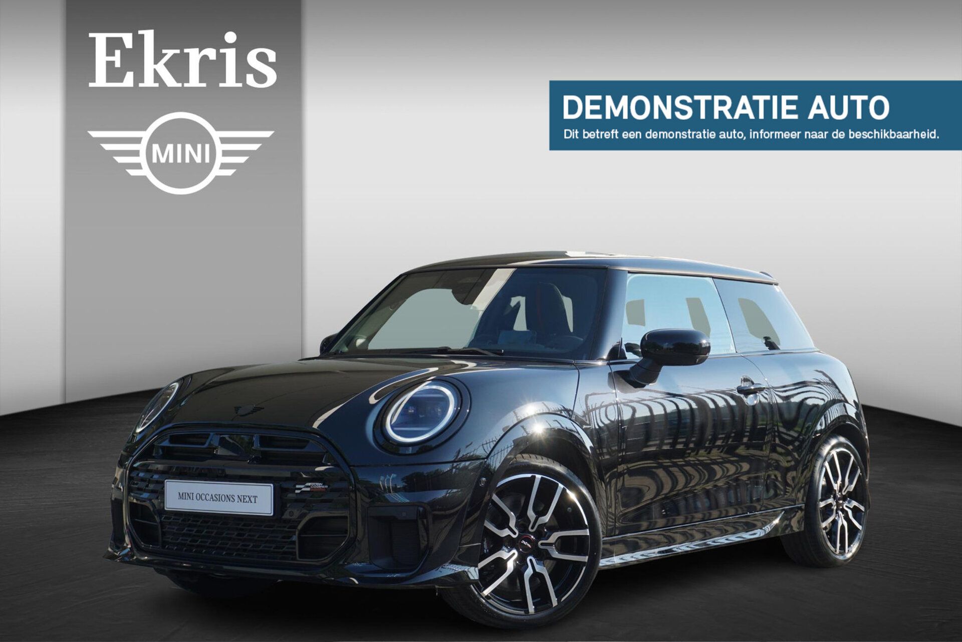 MINI Cooper S 2024 Juoda