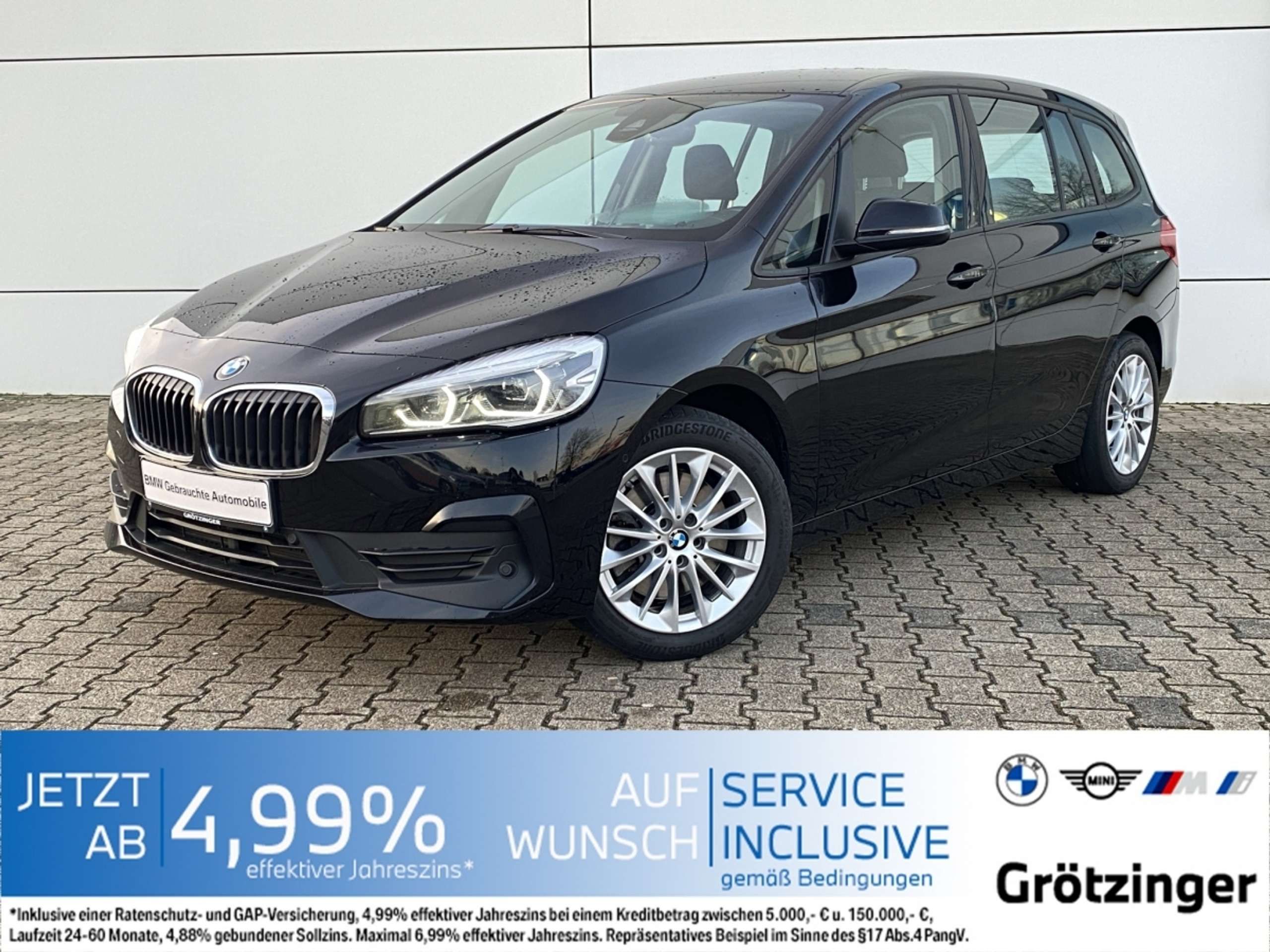 BMW 218 2021 Juoda
