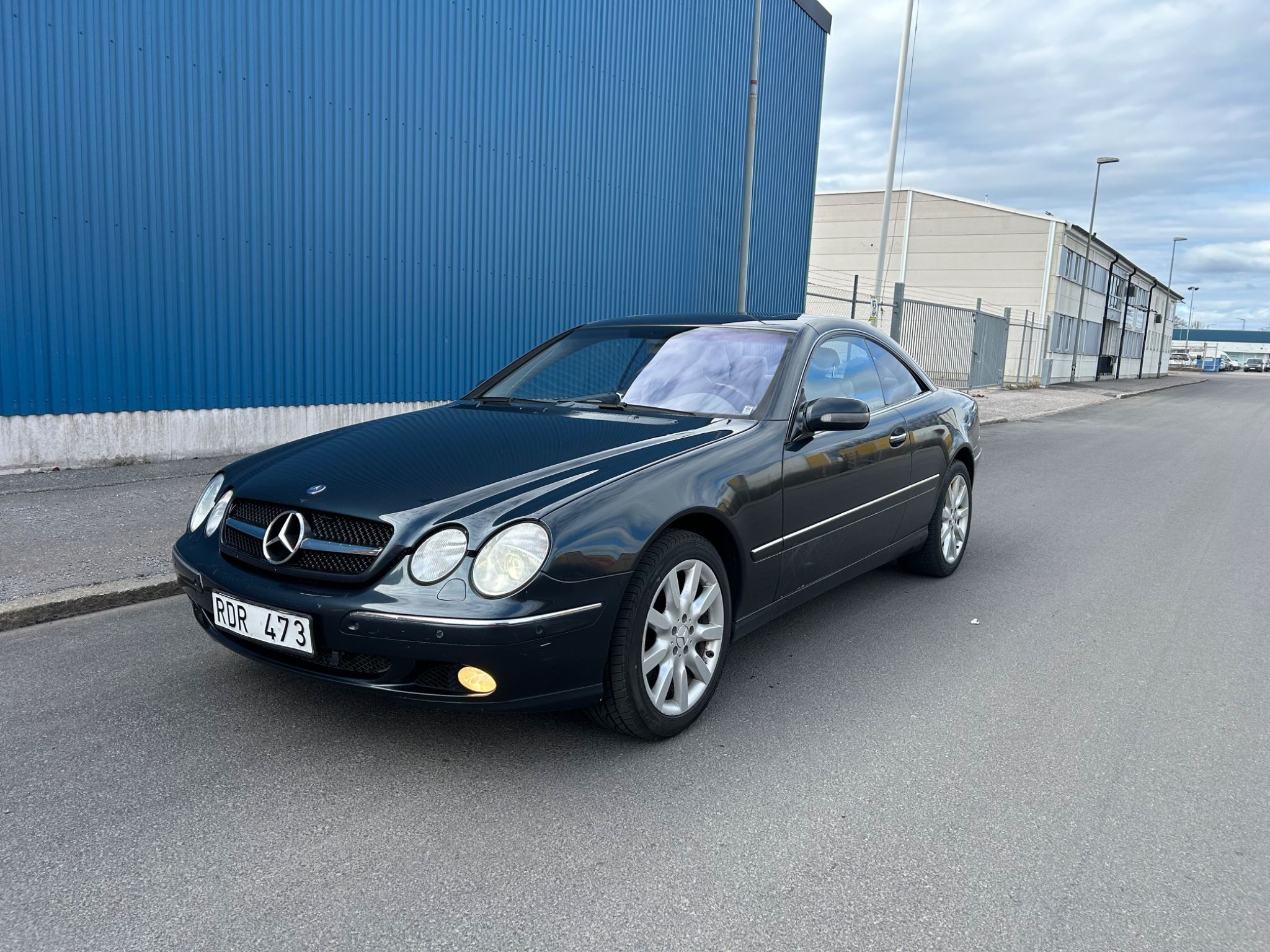 Mercedes-Benz CL 500 2000 Juoda