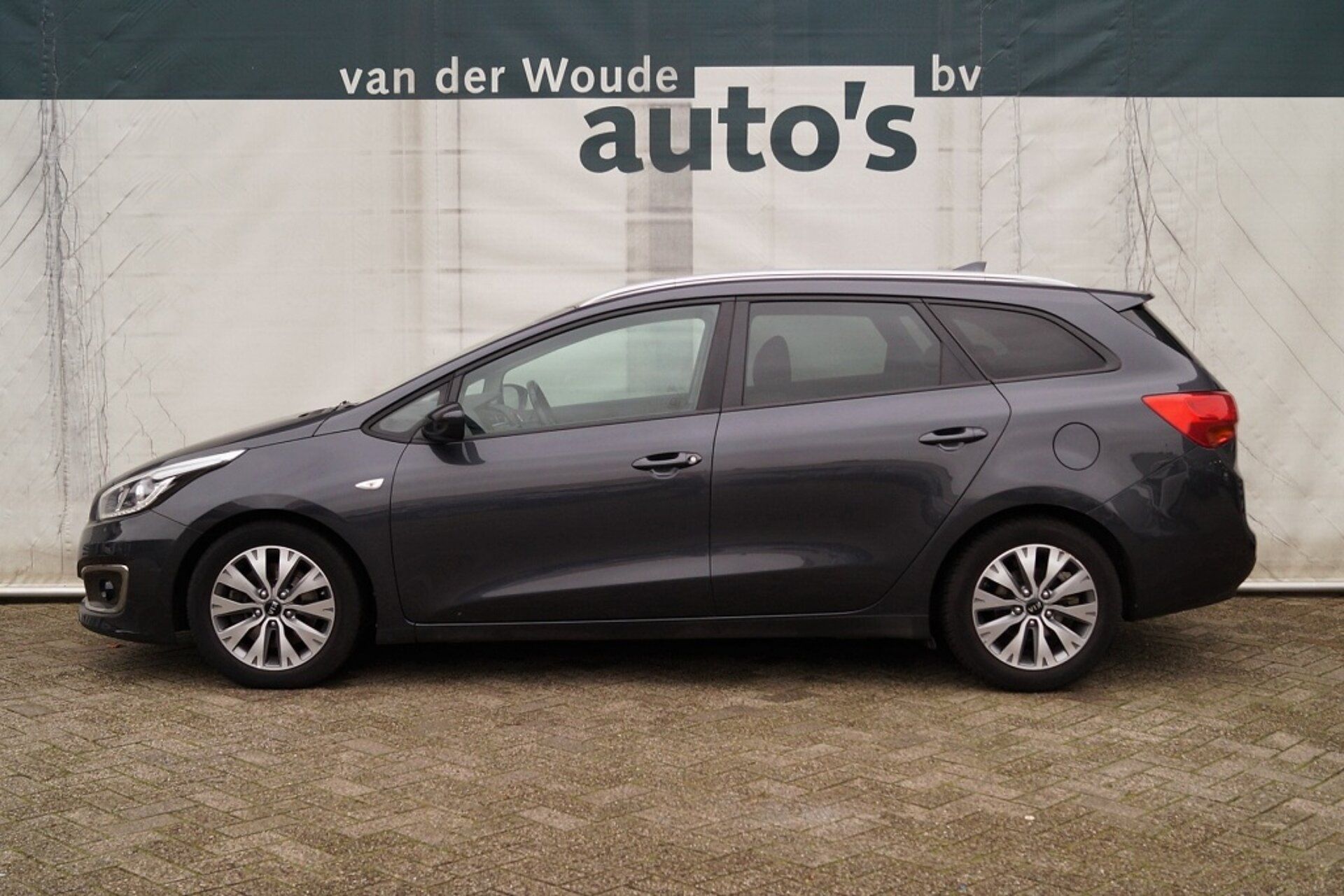 Kia Cee'd 2018 Pilka