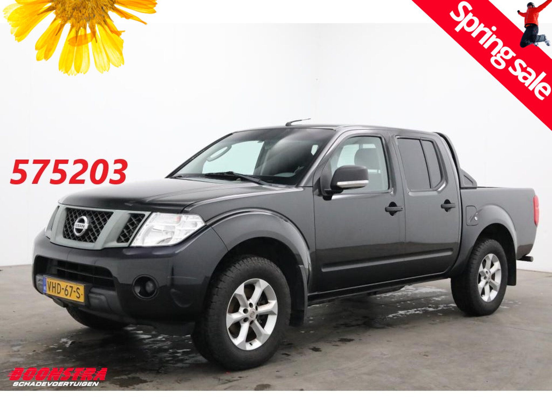 Nissan Navara 2015 Juoda