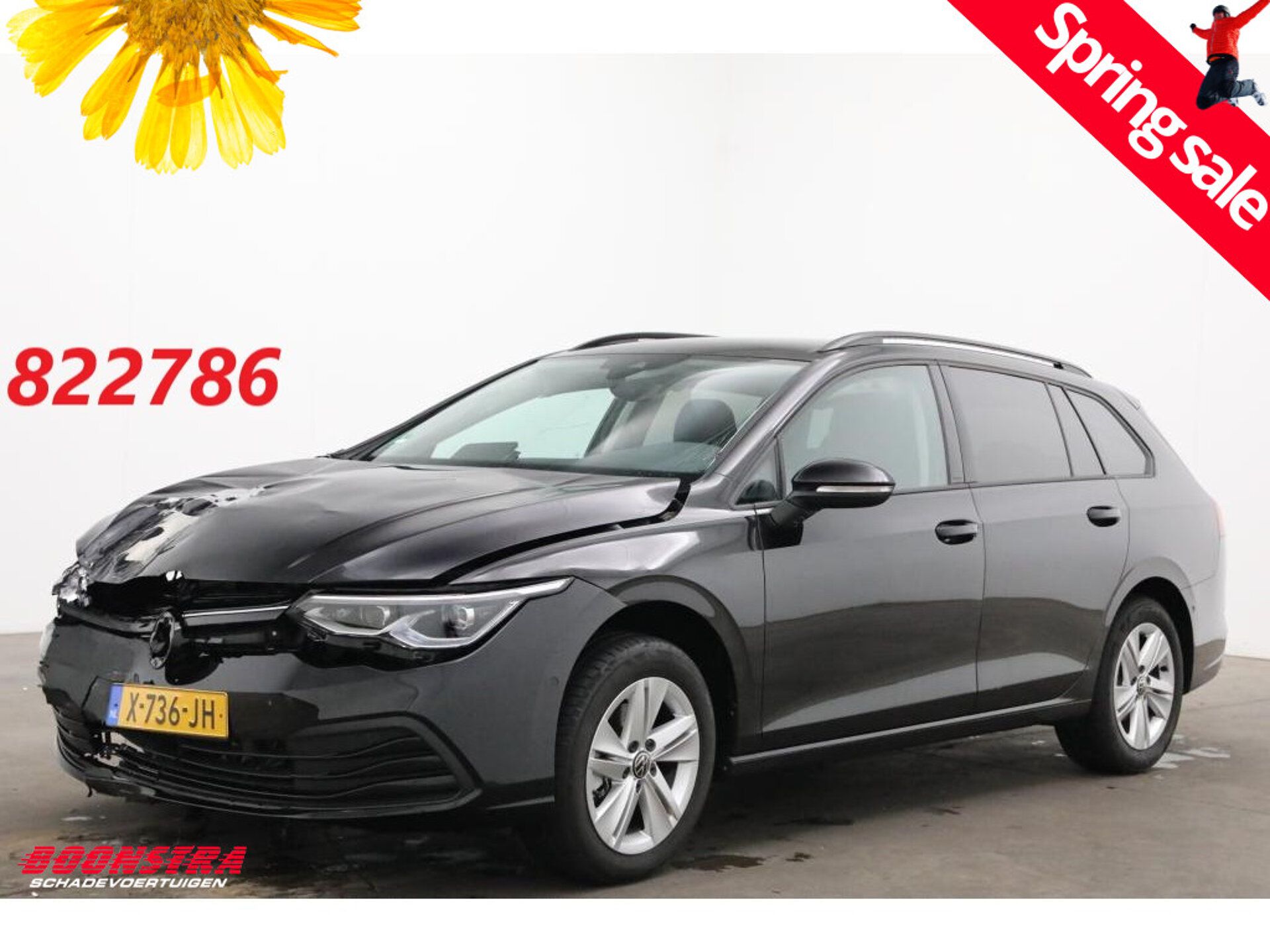 Volkswagen Golf 2023 Juoda