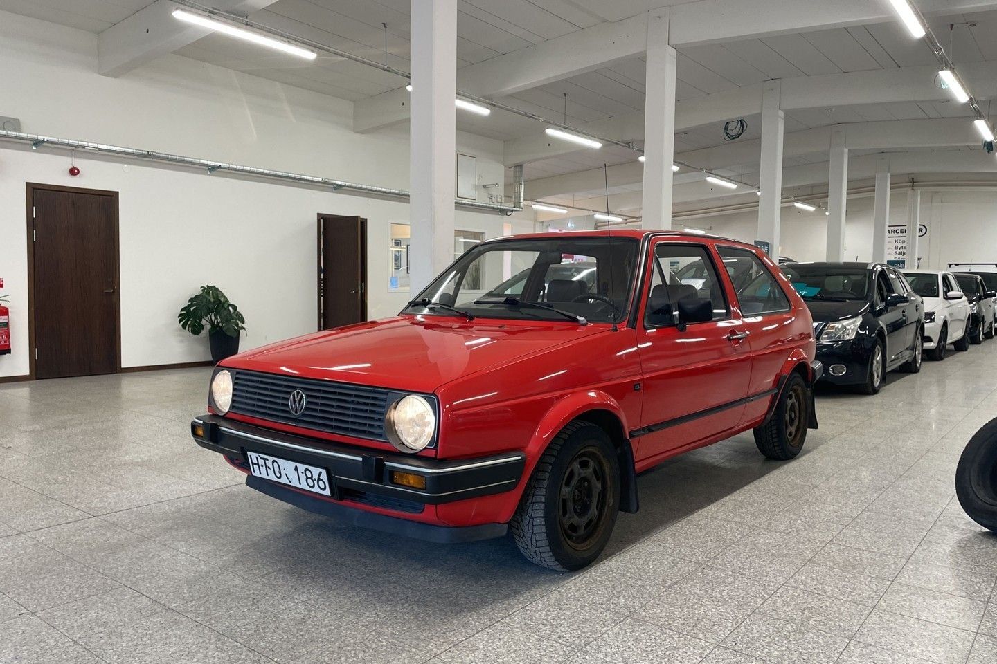 Volkswagen Golf 1985 Raudona