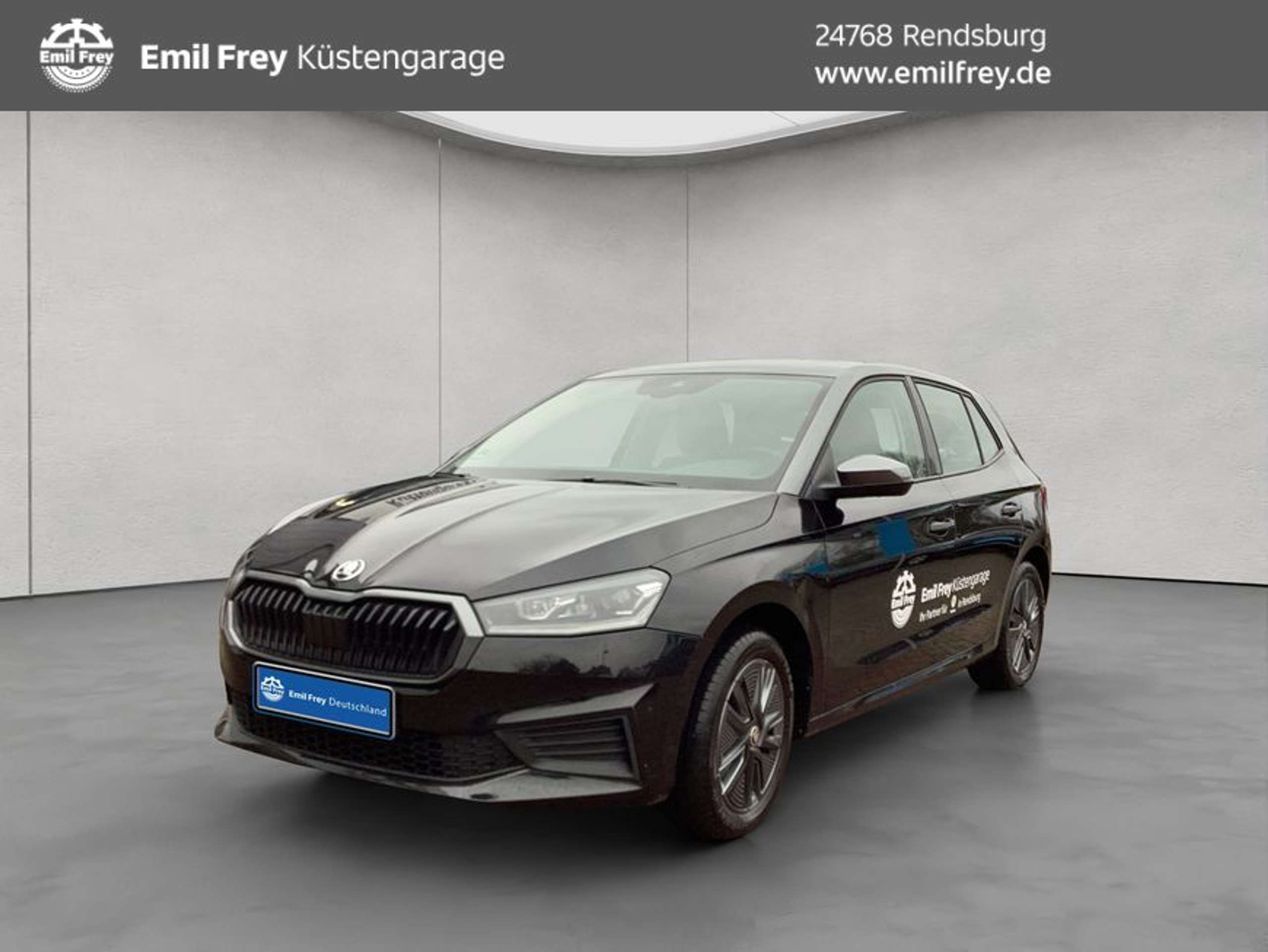 Skoda Fabia 2022 Juoda