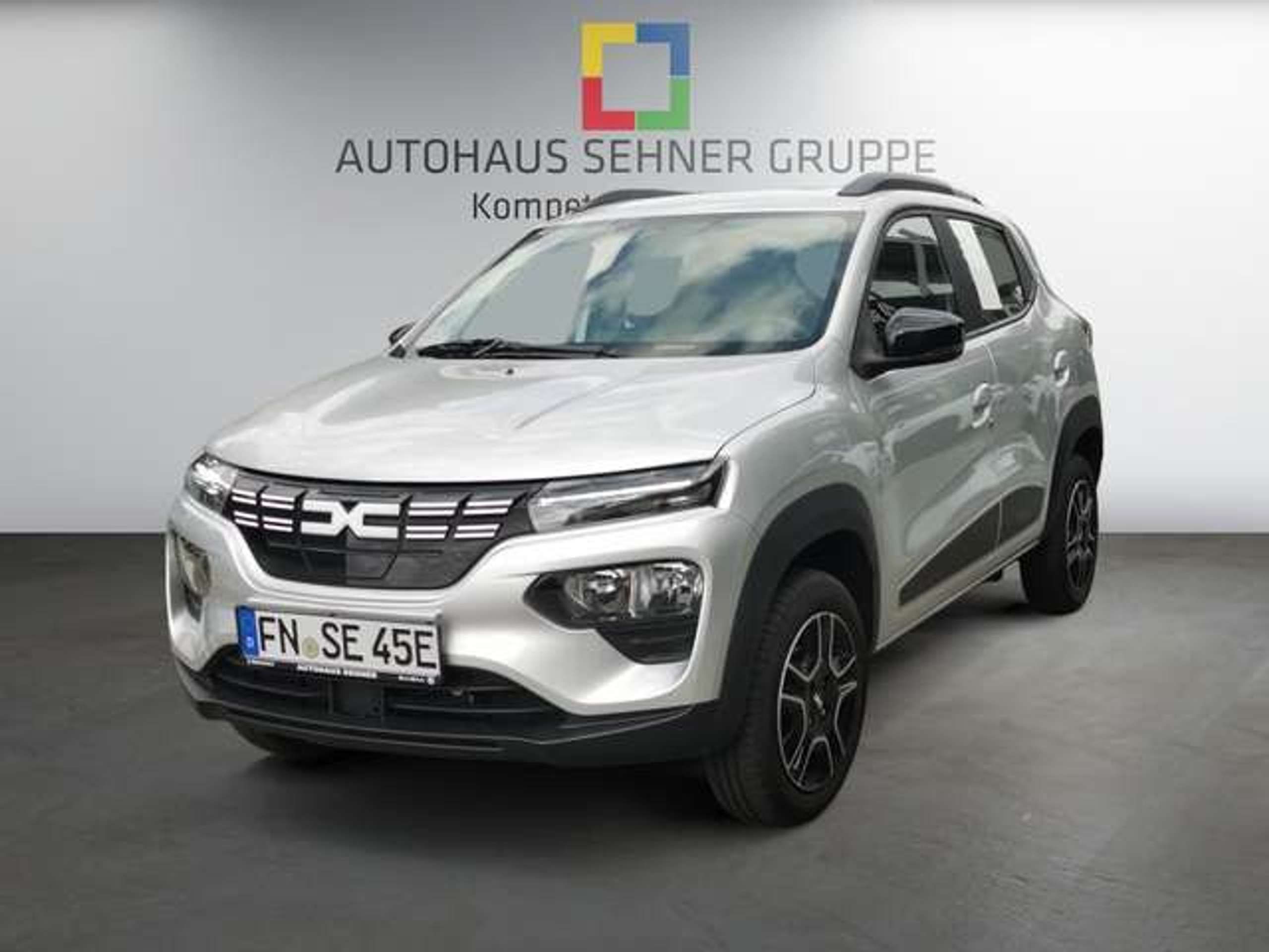 Dacia Spring 2023 Pilka