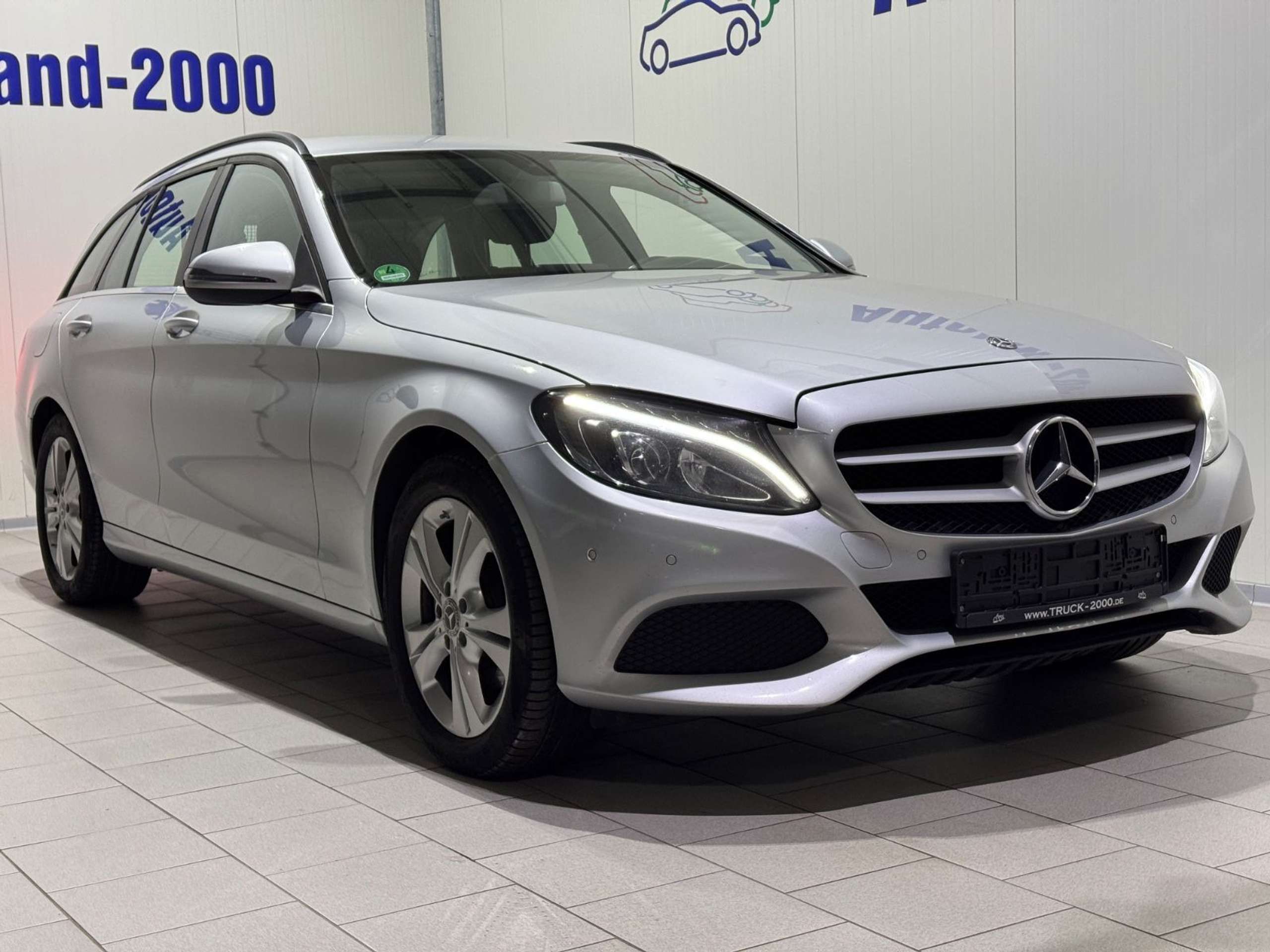 Mercedes-Benz C 220 2017 Pilka