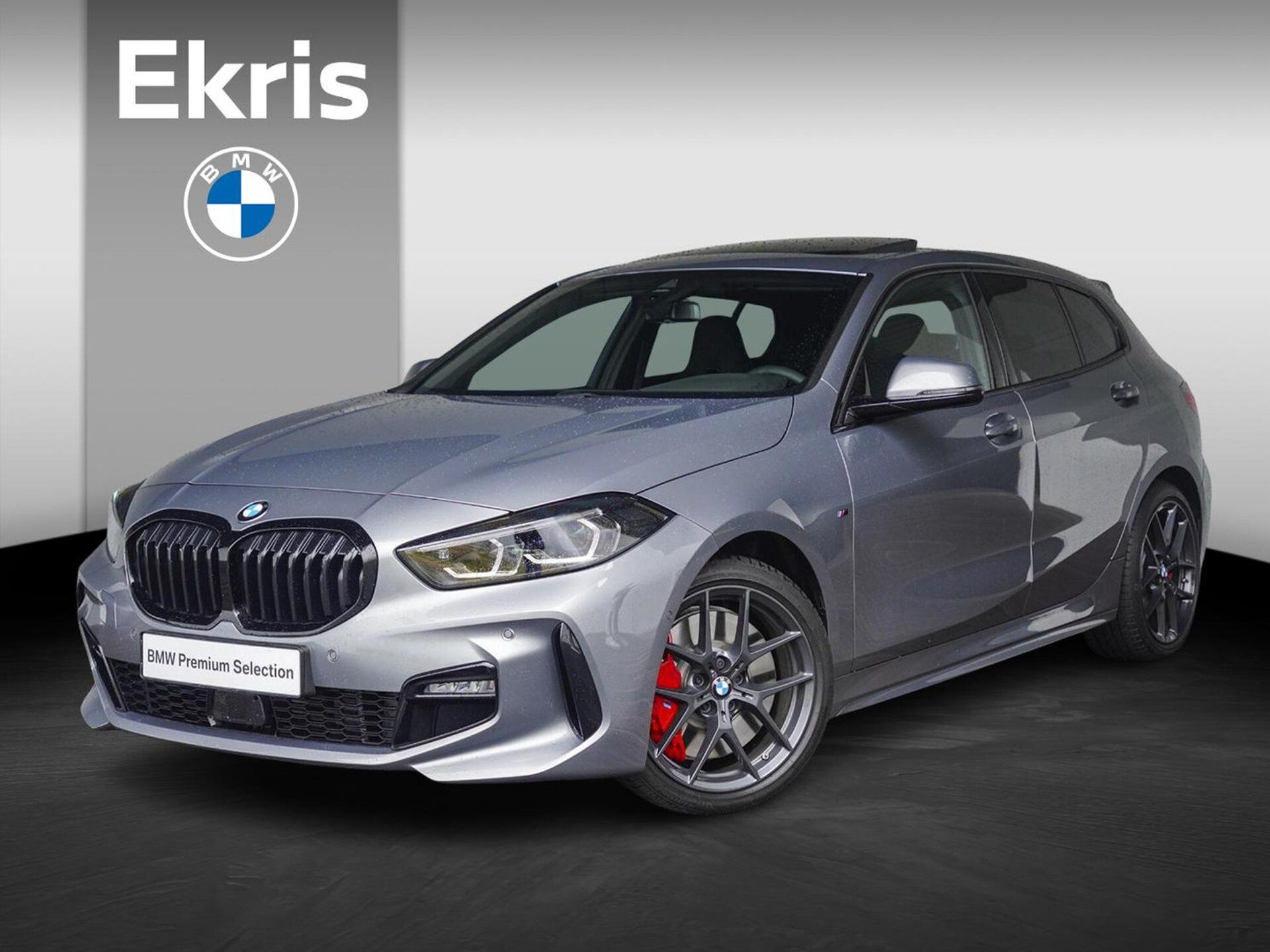 BMW 118 2024 Pilka