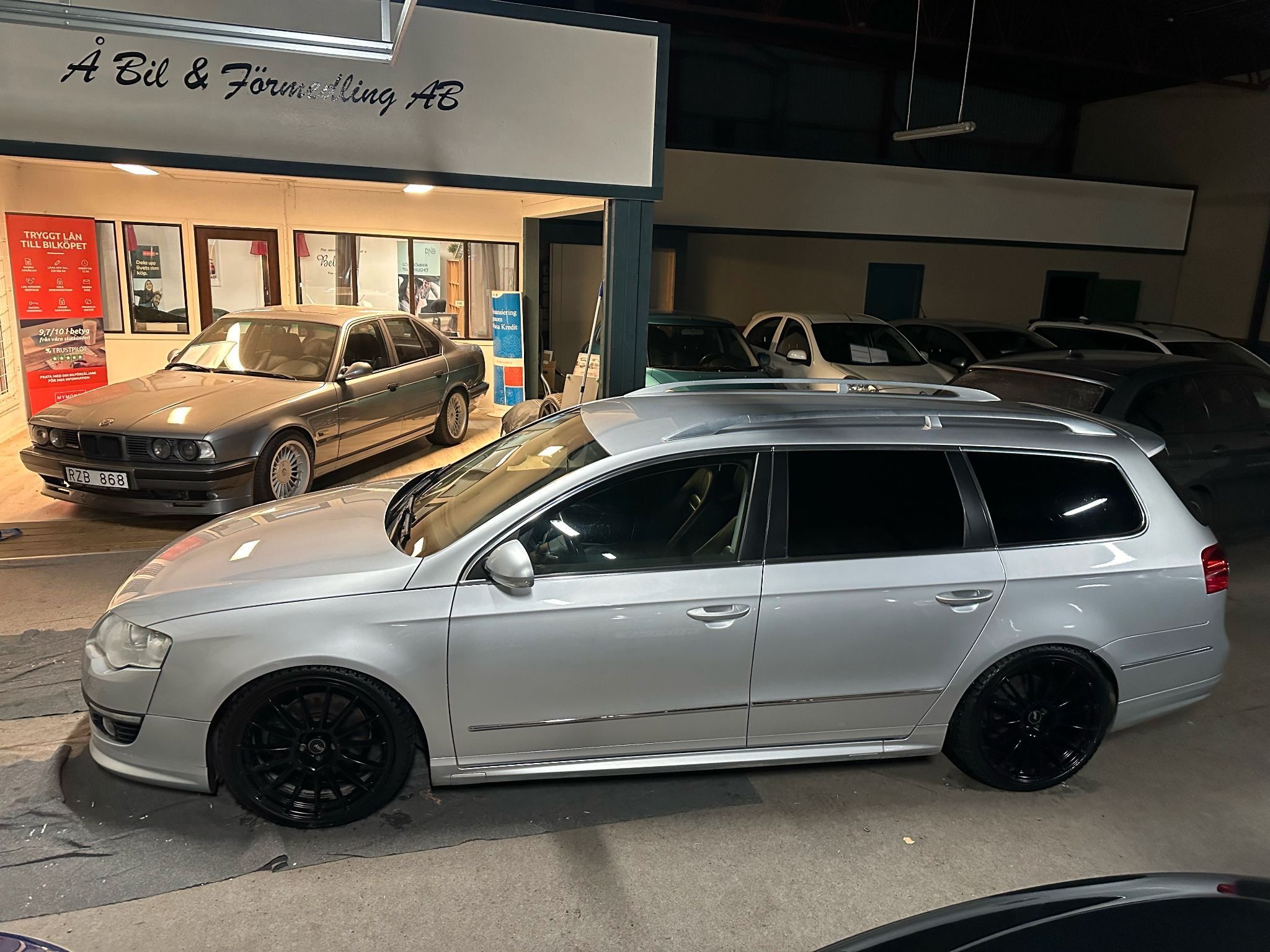 Volkswagen Passat Variant 2010 Sidabrinė