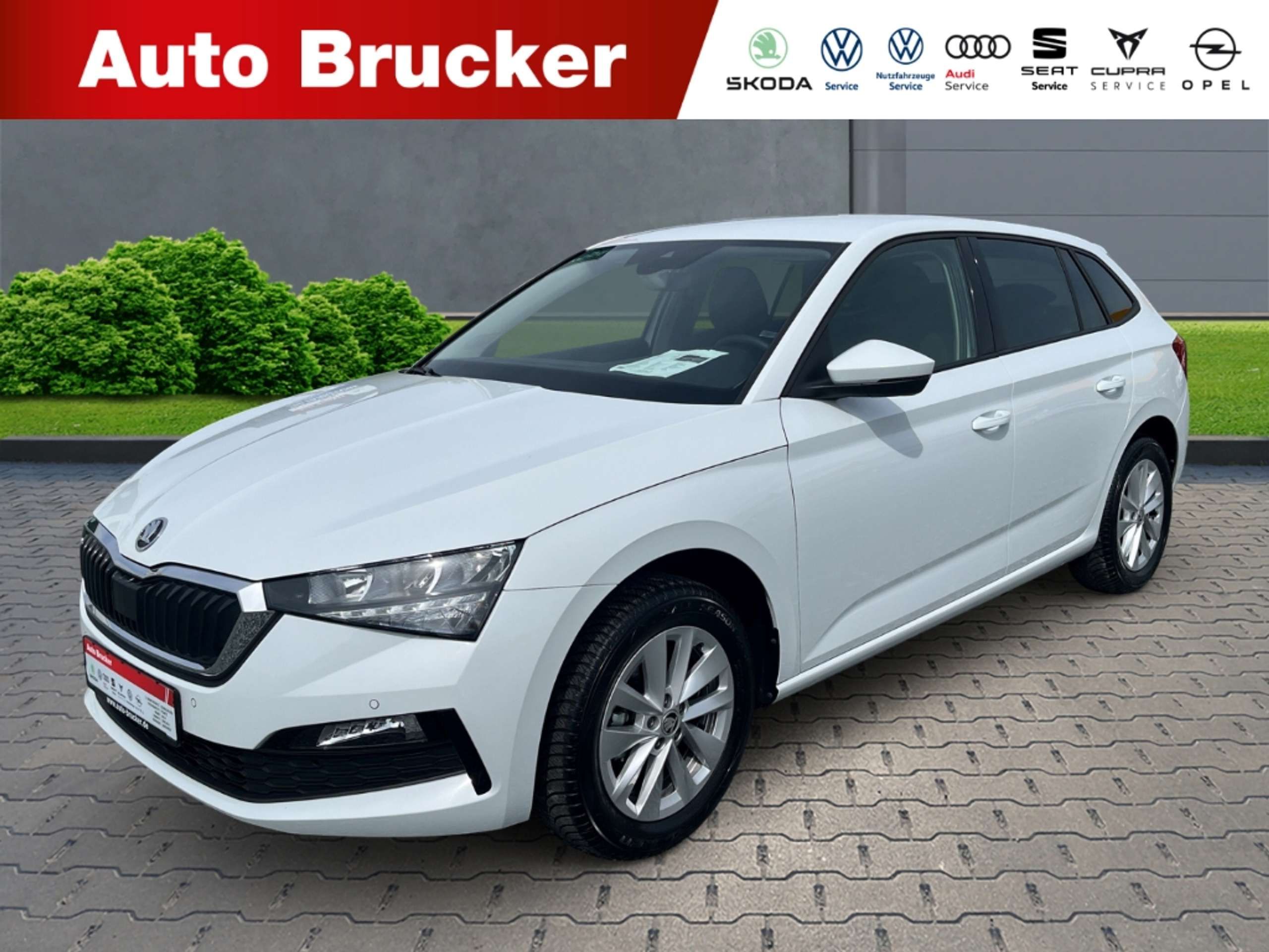 Skoda Scala 2023 Balta