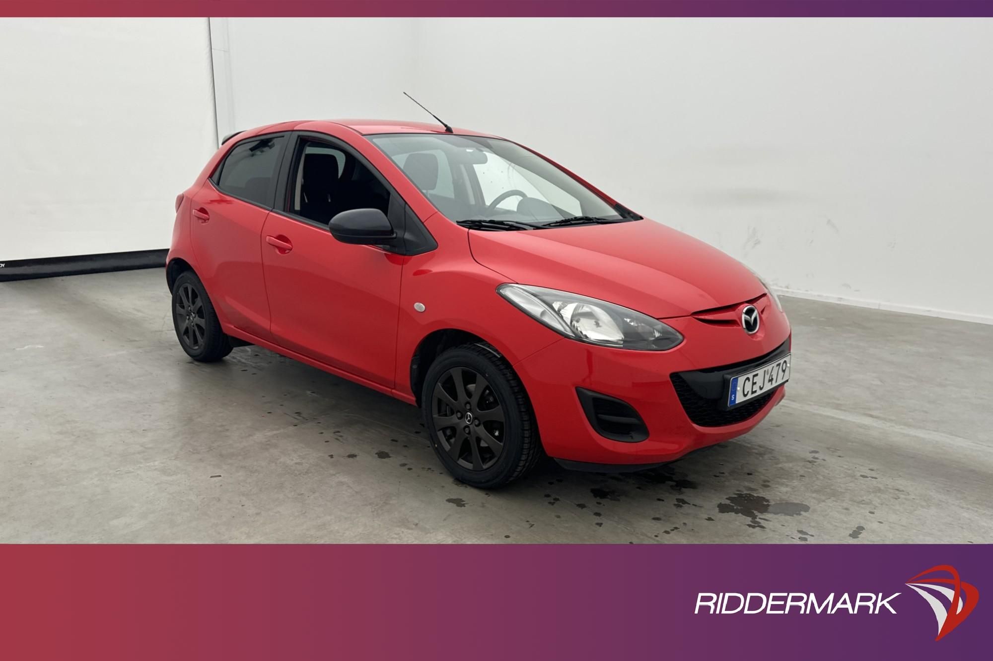 Mazda 2 2014 Raudona