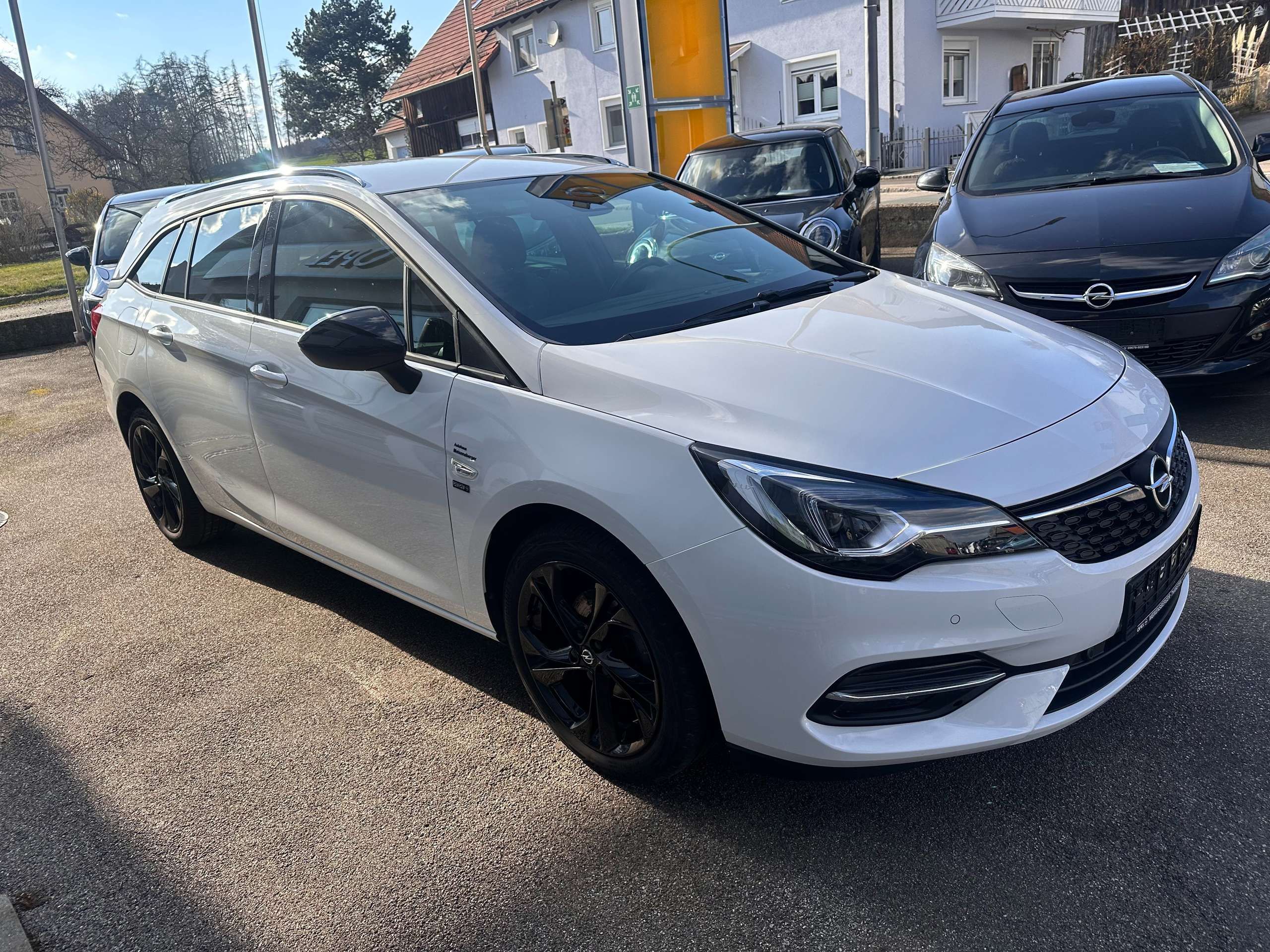 Opel Astra 2020 Balta