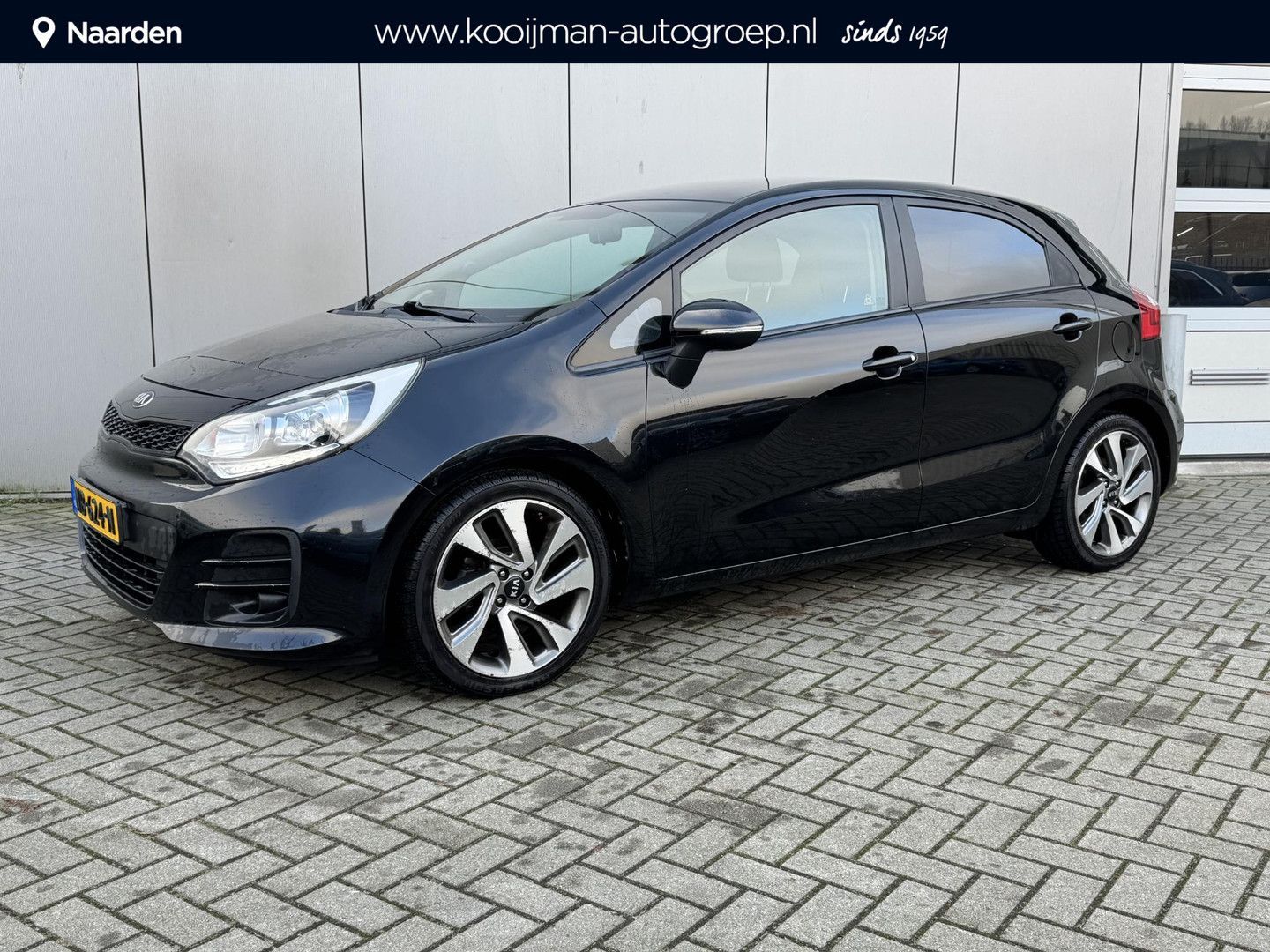 Kia Rio 2017 Juoda