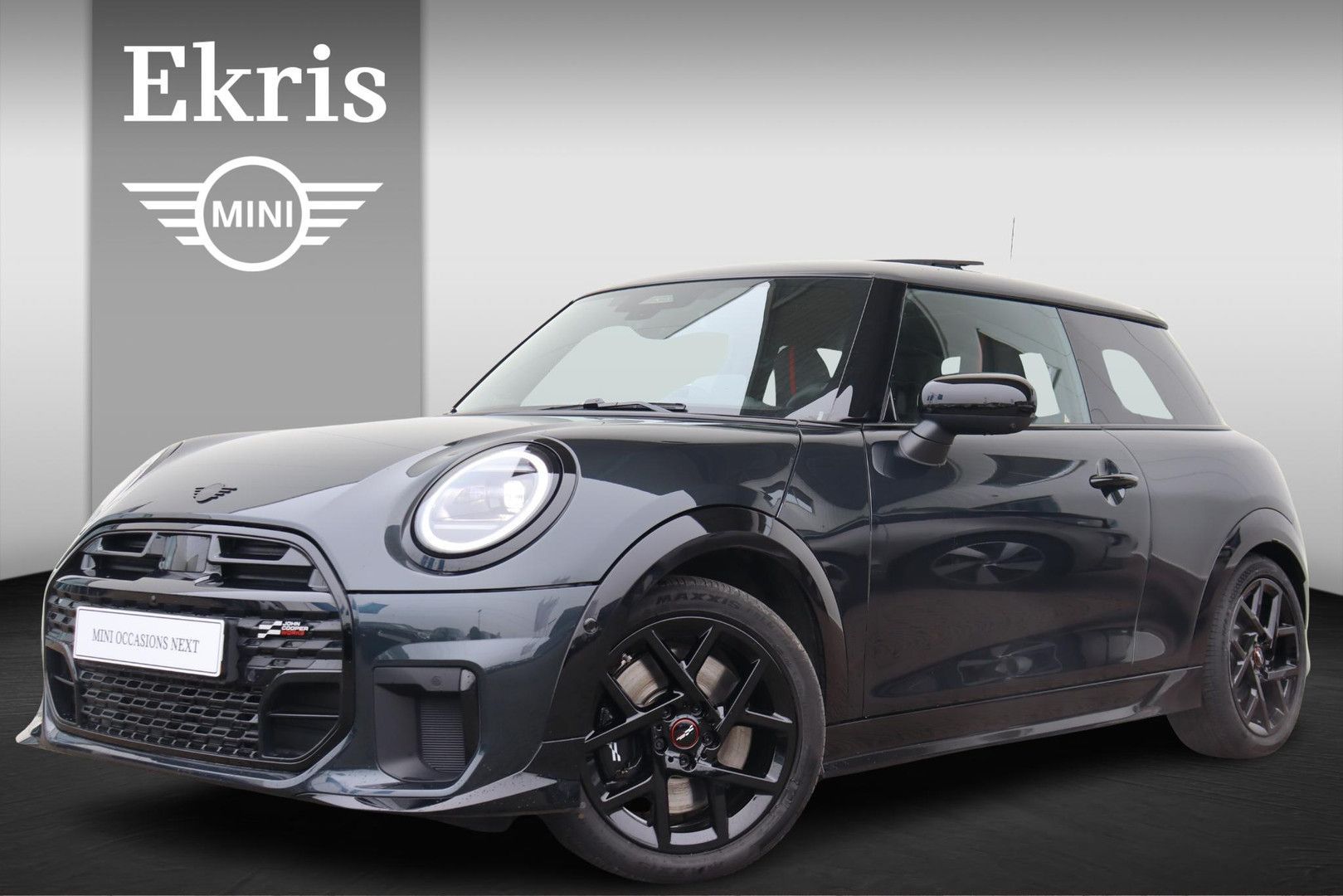MINI Cooper S 2024 Pilka