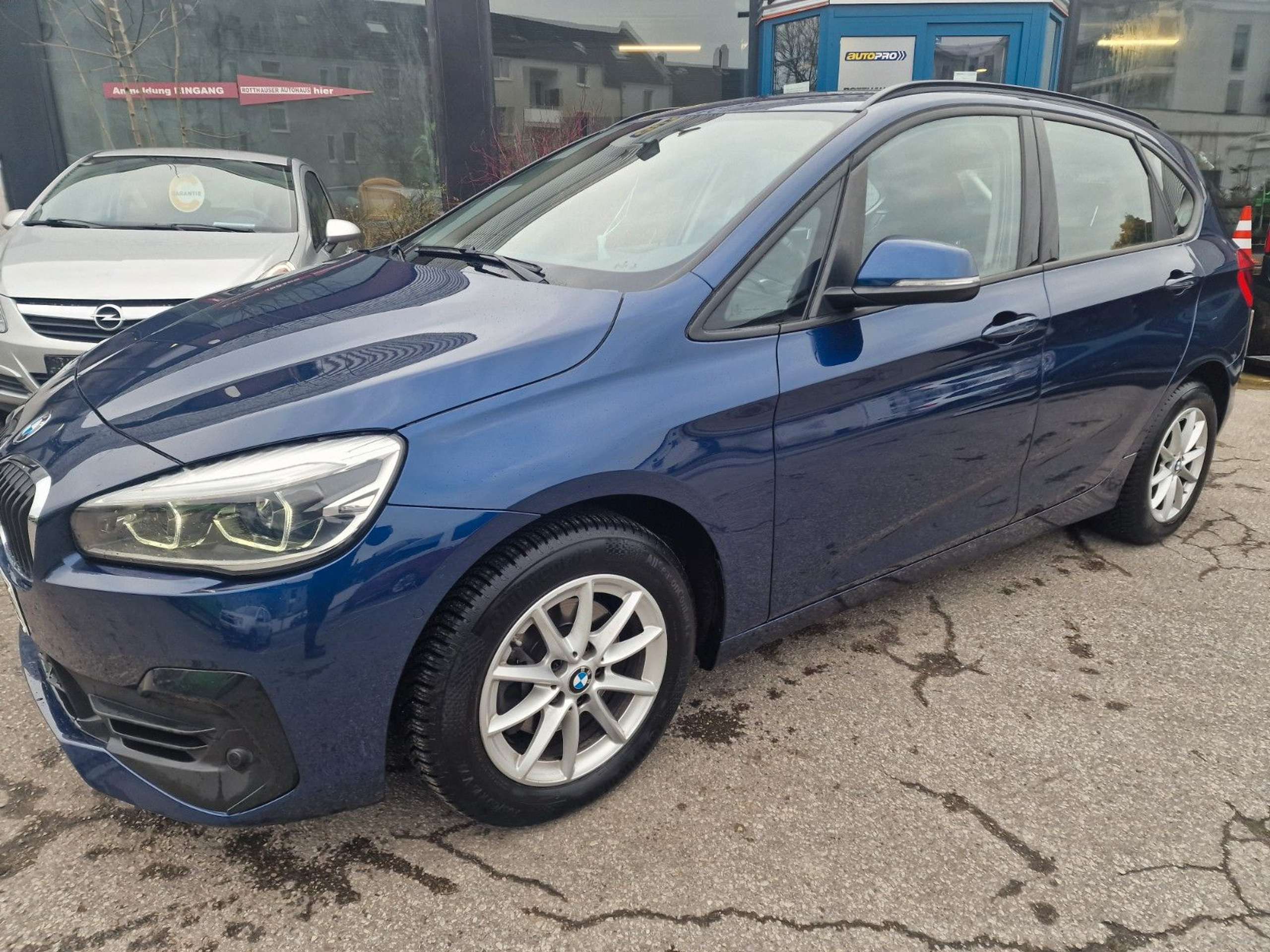 BMW 216 2019 Mėlyna