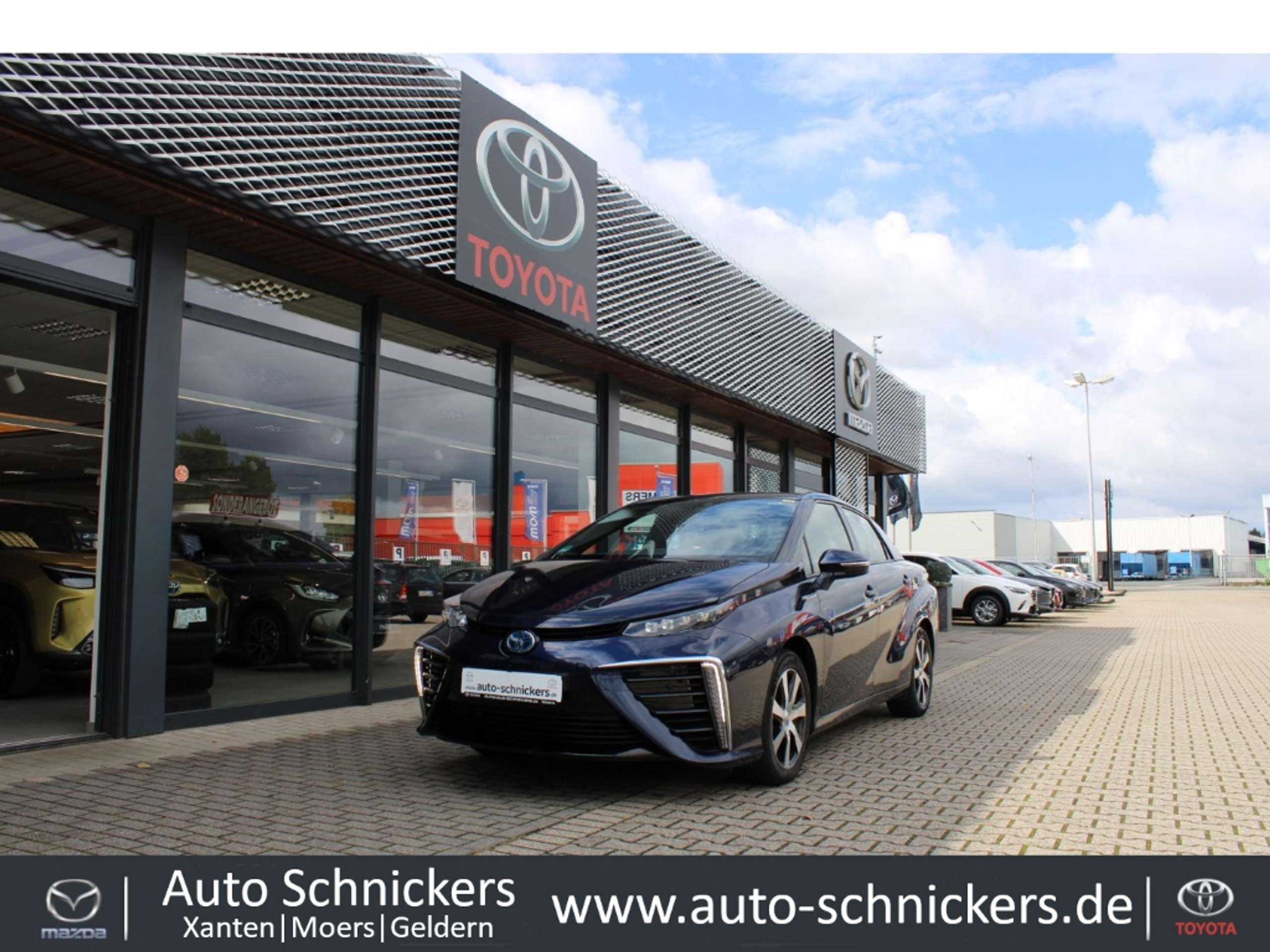 Toyota Mirai 2020 Mėlyna
