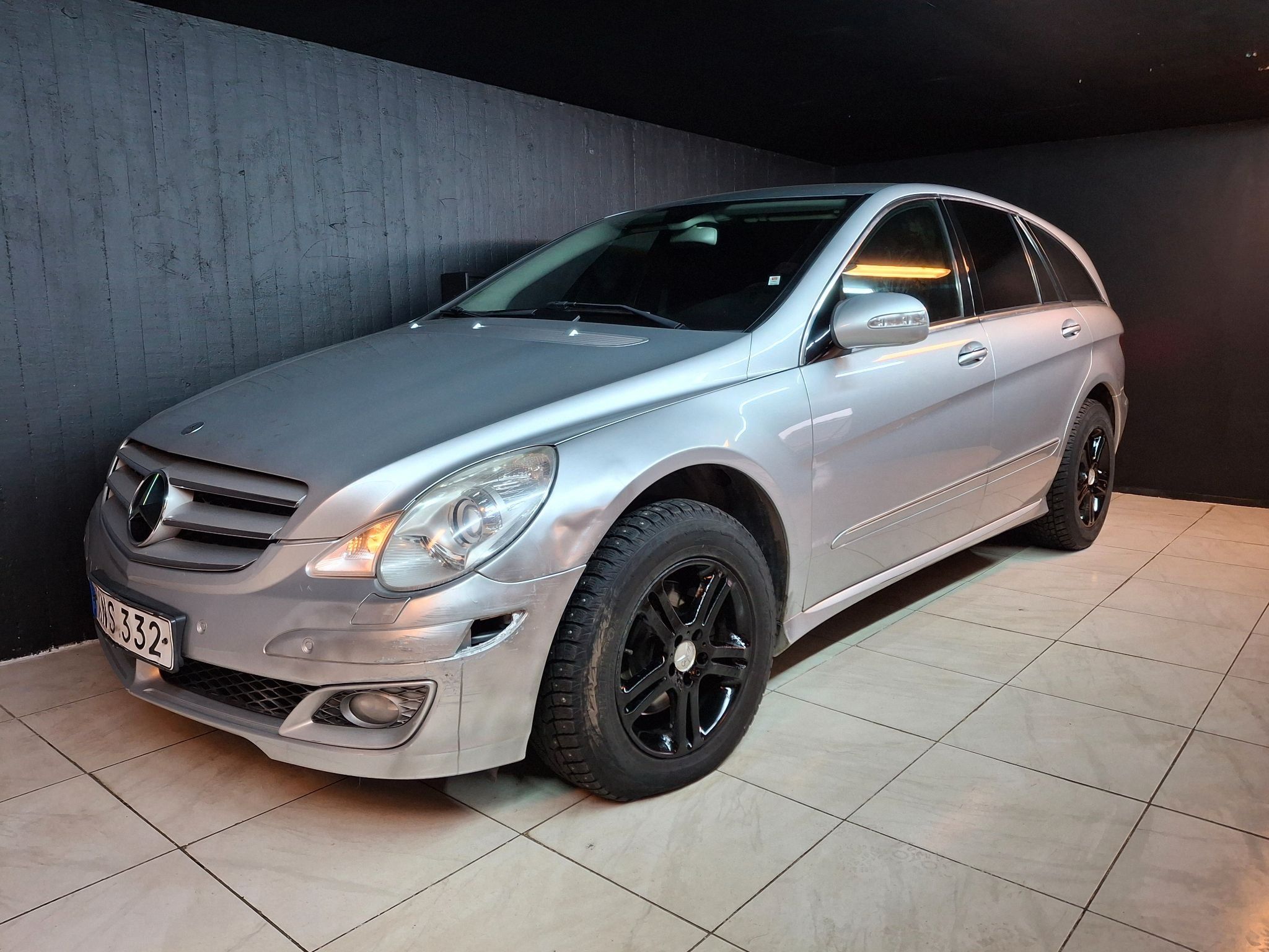 Mercedes-Benz R 350 2006 Sidabrinė