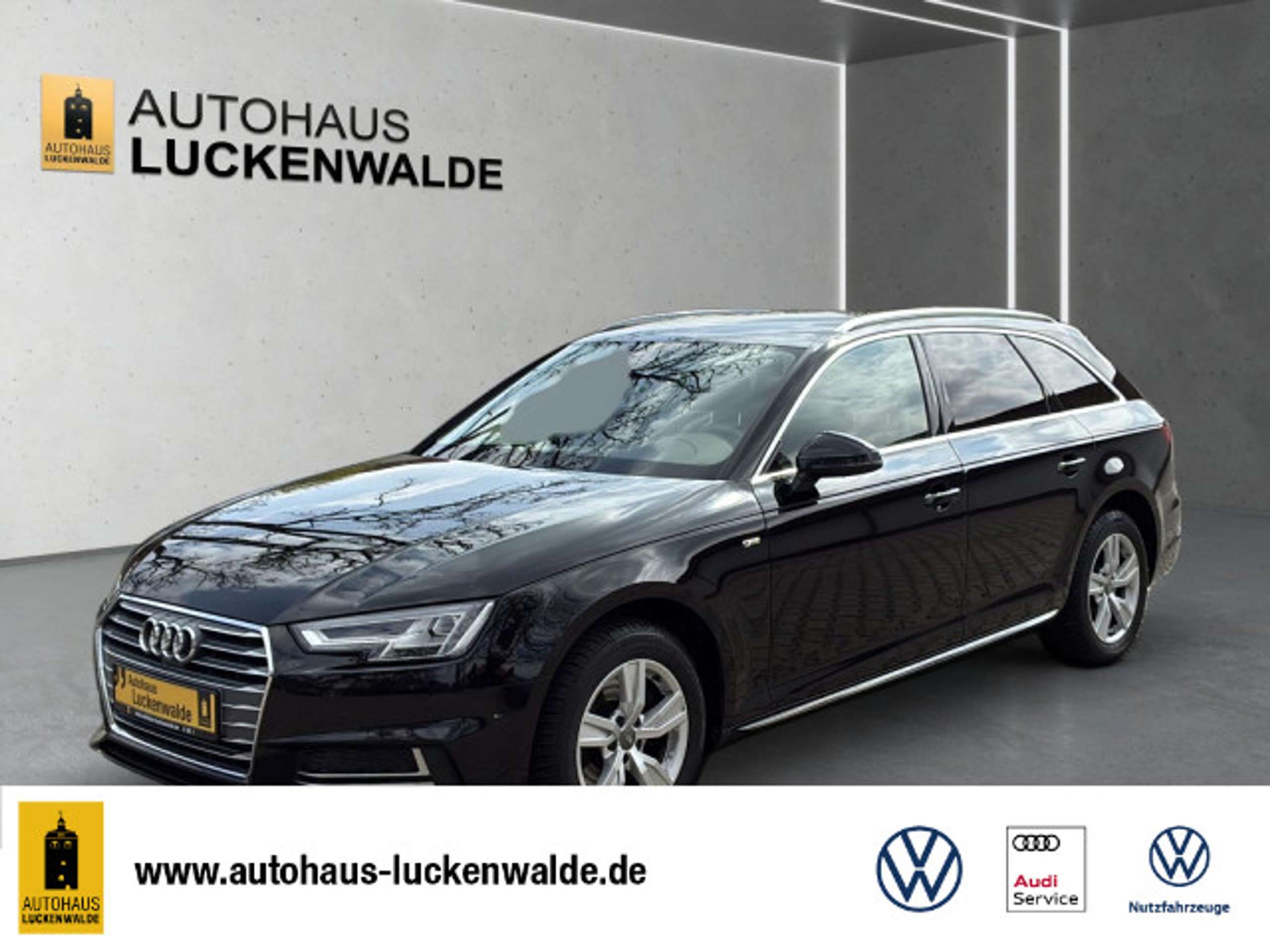 Audi A4 2018 Juoda