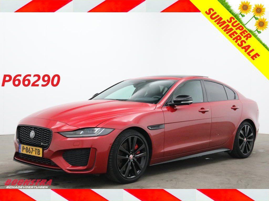 Jaguar XE 2021 Raudona