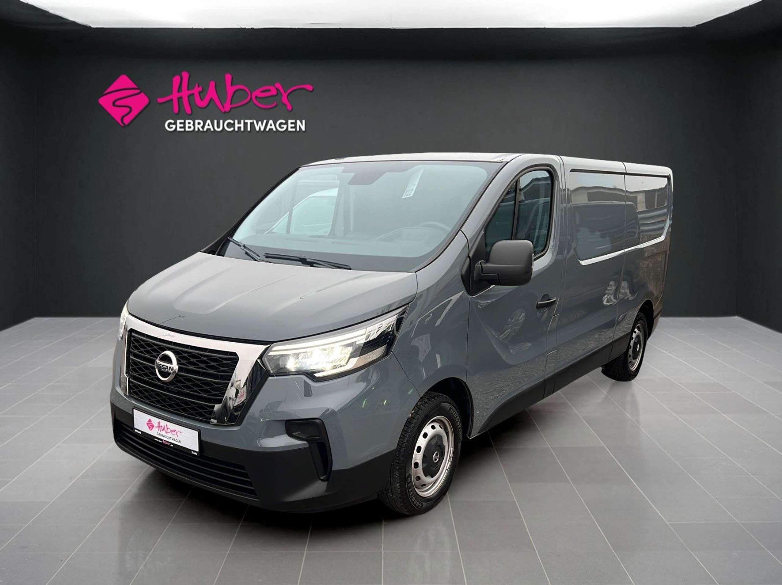 Nissan Primastar 2023 Pilka