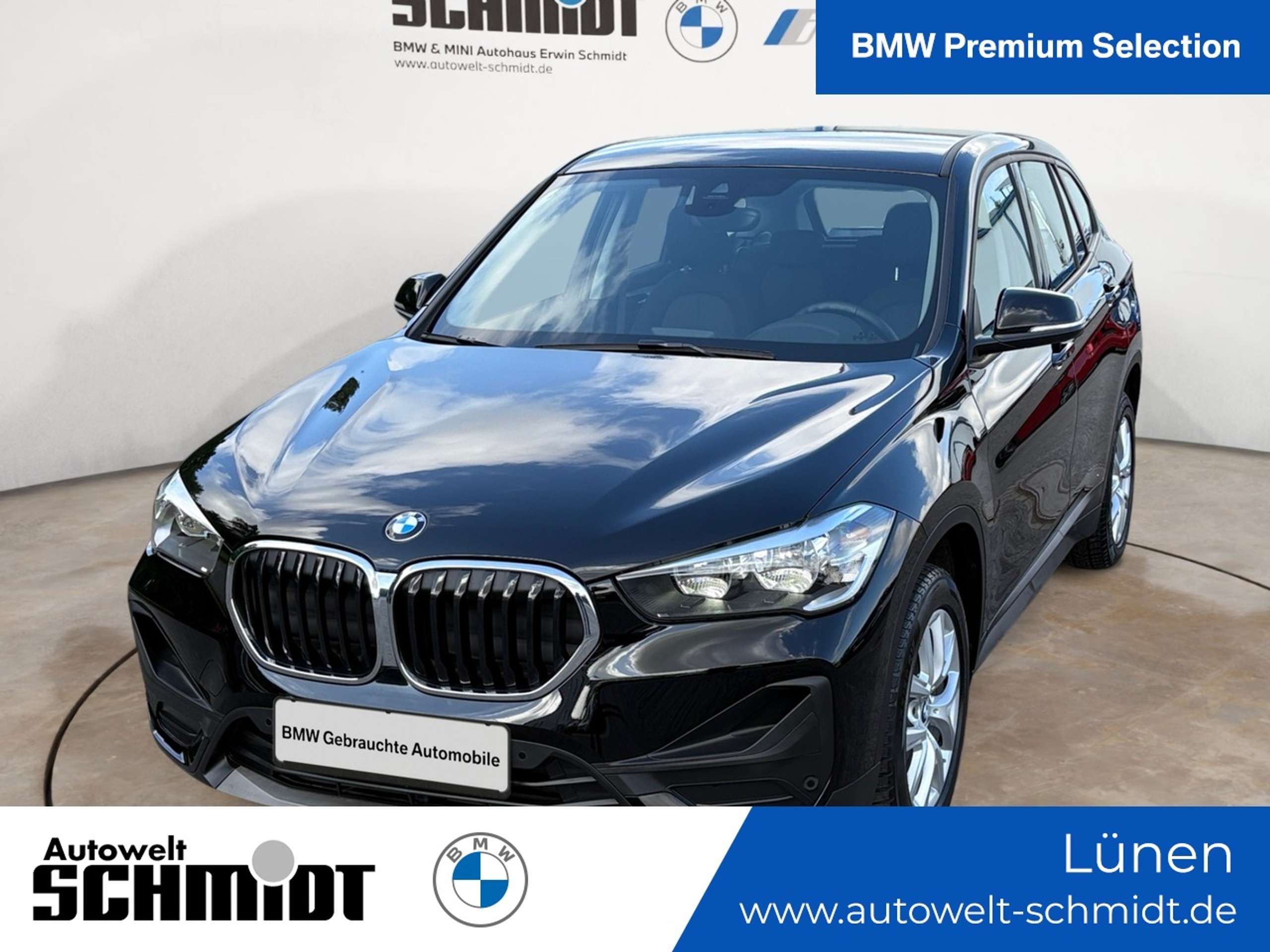 BMW X1 2022 Juoda