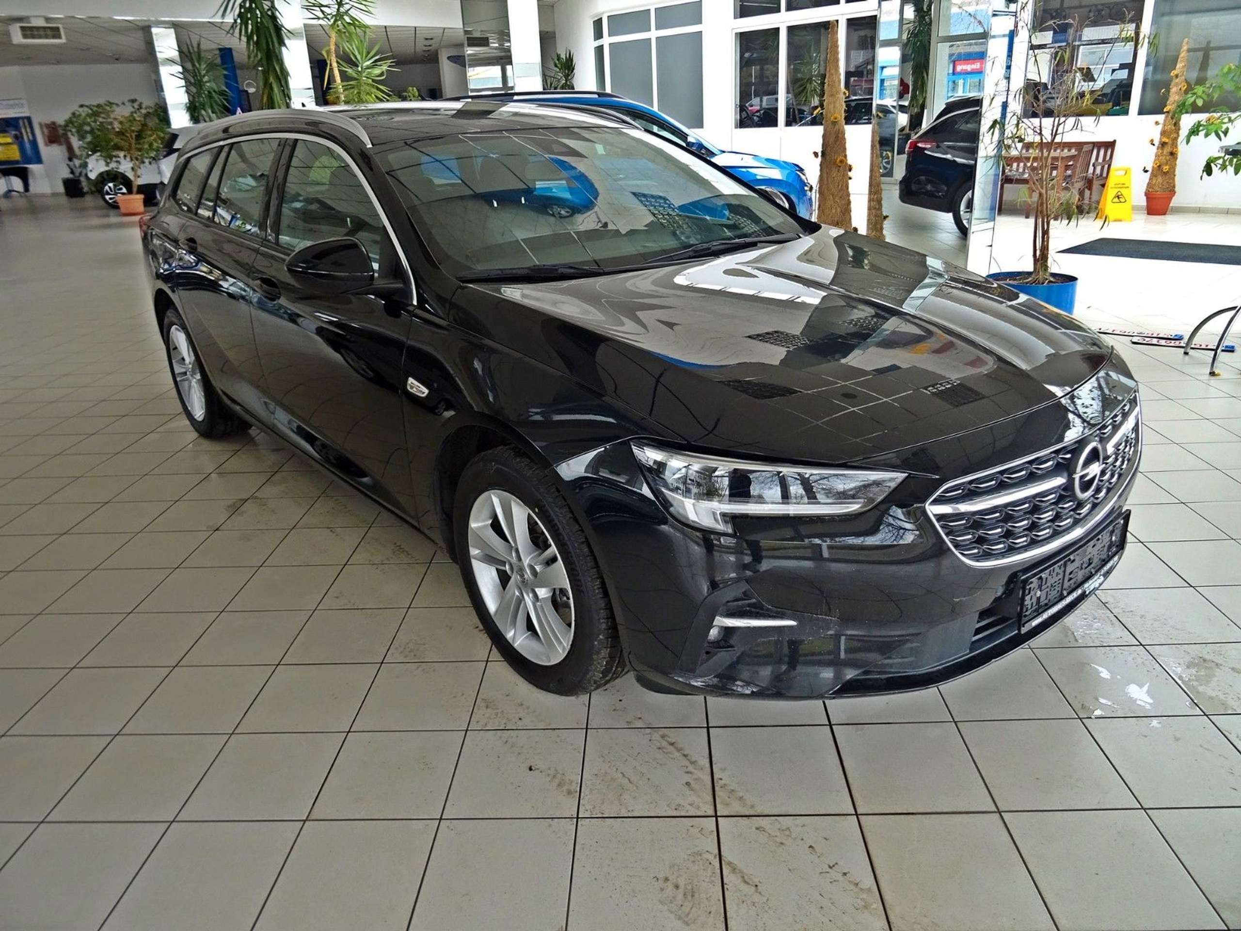 Opel Insignia 2021 Juoda