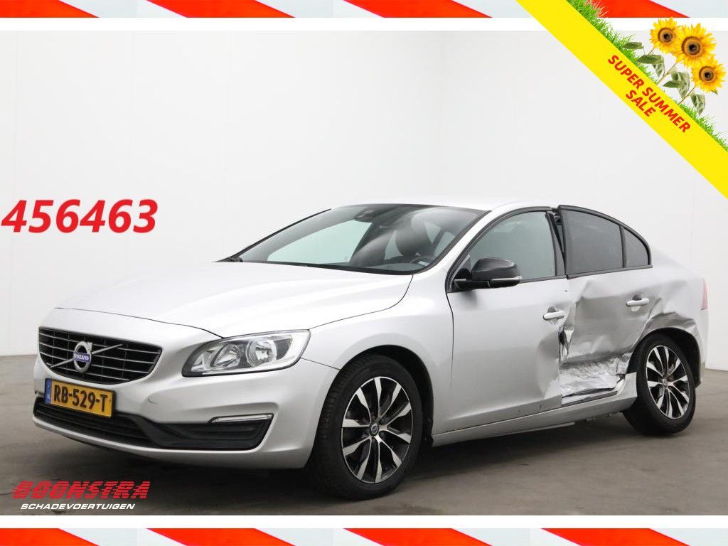 Volvo S60 2018 Pilka