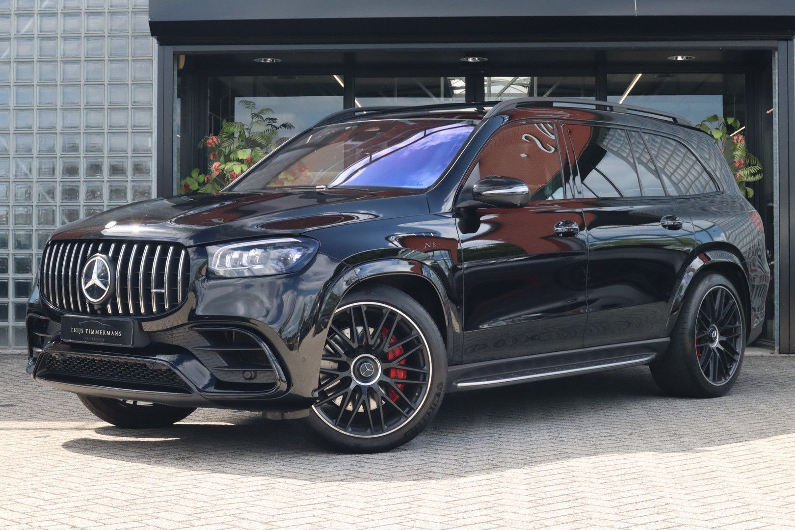 Mercedes-Benz GLS 63 2024 Juoda