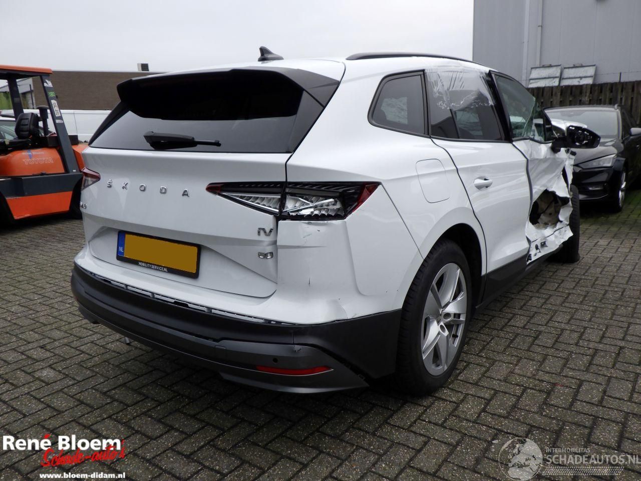 Skoda Enyaq 2021 Balta