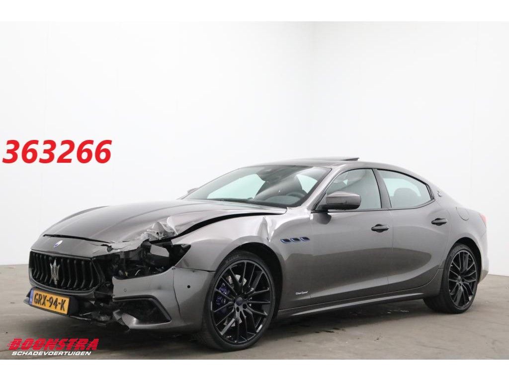 Maserati Ghibli 2021 Pilka