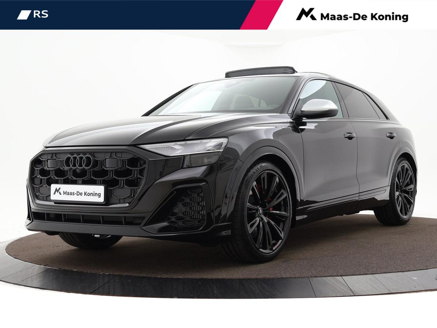 Audi SQ8 2025 Juoda