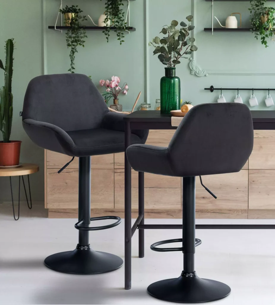 Baro kėdė "Braga velvet" juoda