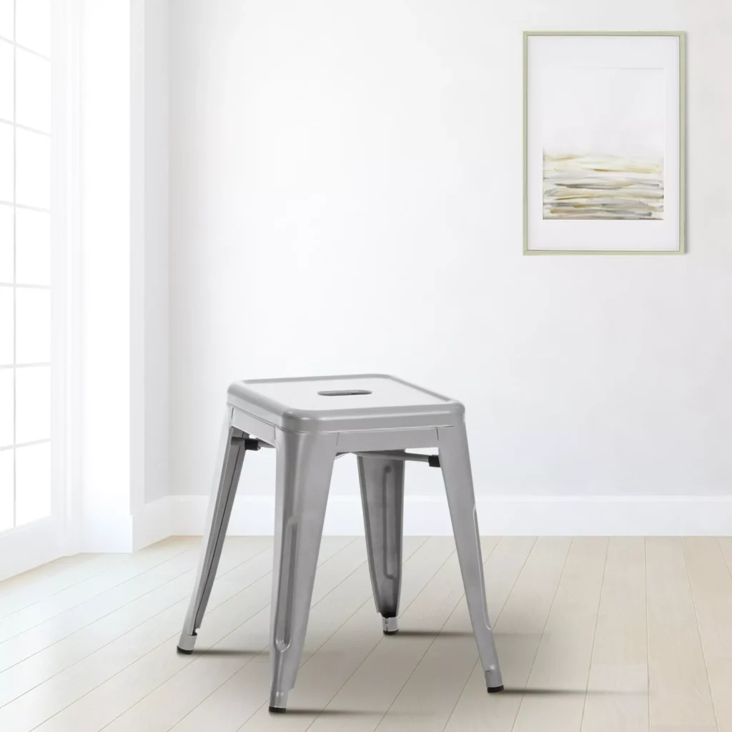Hocker Armin